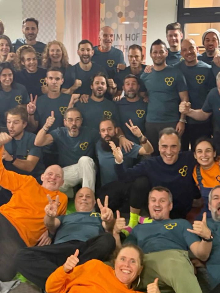 2025 has been a year filled with blessings, dreams coming true, and moments that made my soul truly happy. Feeling grateful for every experience, every lesson, and every joy. 🤗🙏✨