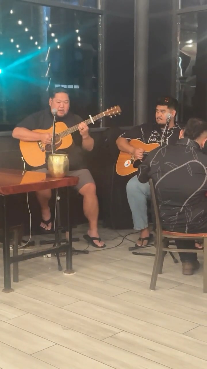 Mahalo for the beautiful mele with @heuaolu holding it down…mahalo to @markyamanaka and the many others who shared their leo last night!