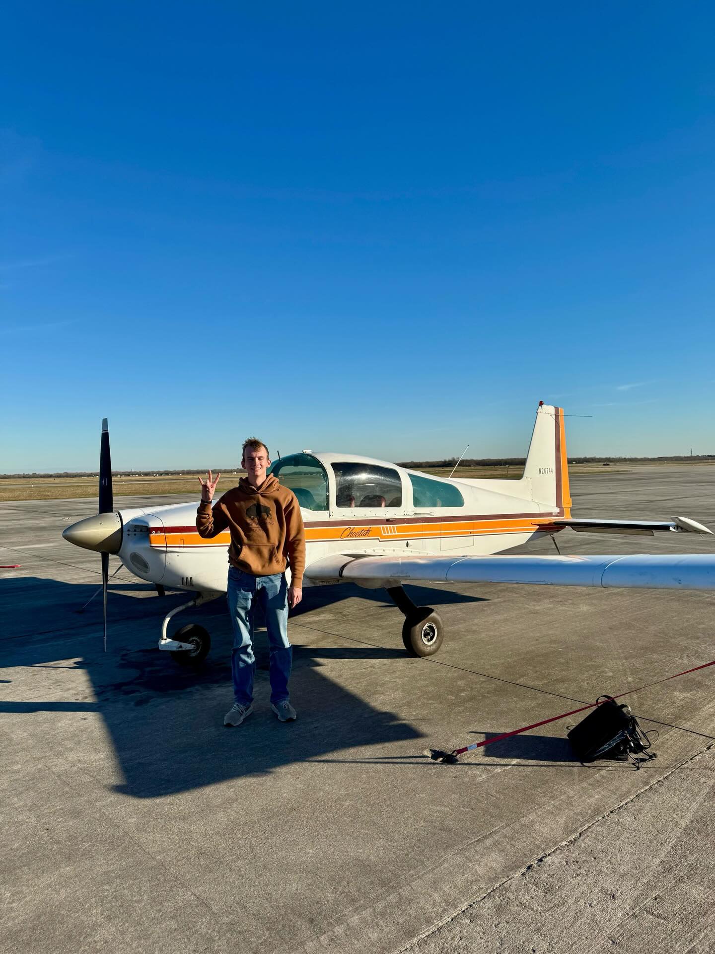 Congratulations to Raife Mask for completing his first solo today in 744! 🎉✈️