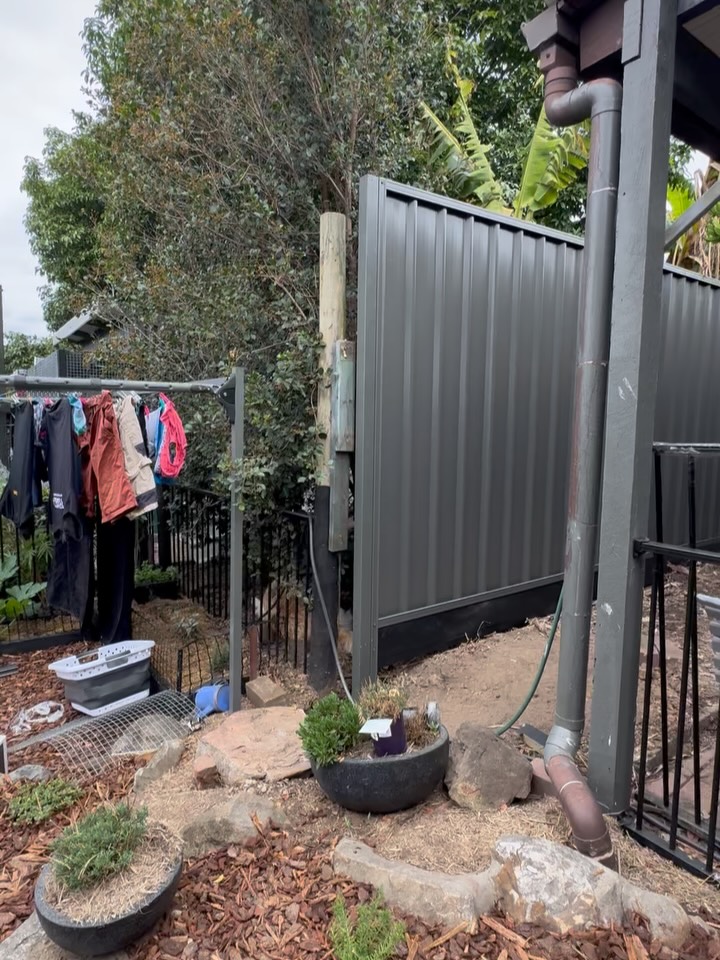 Sick of looking at your old fencing?
Let us fix that for you! Fencing is not as expensive as most people think with this one in kurri kurri completed under budget!