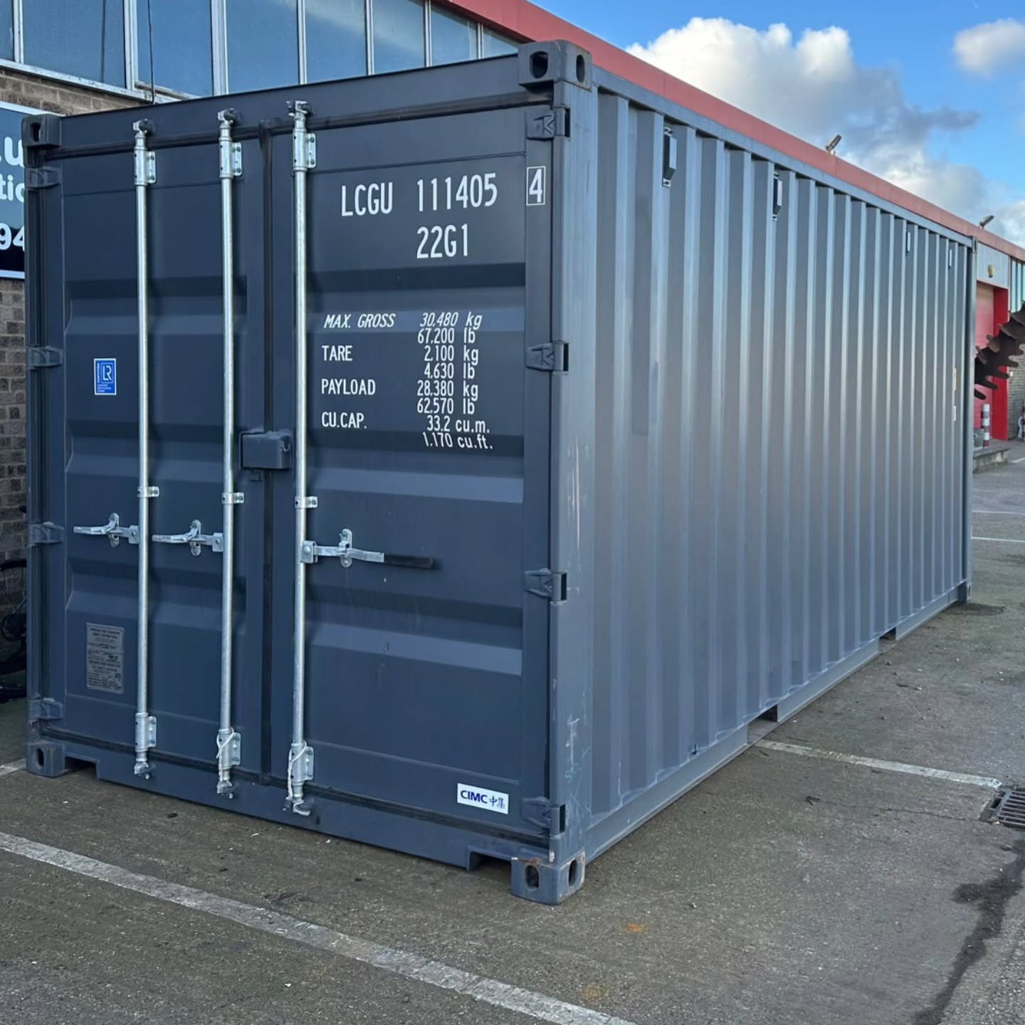 Dark grey 20ft containers back in stock 🔥