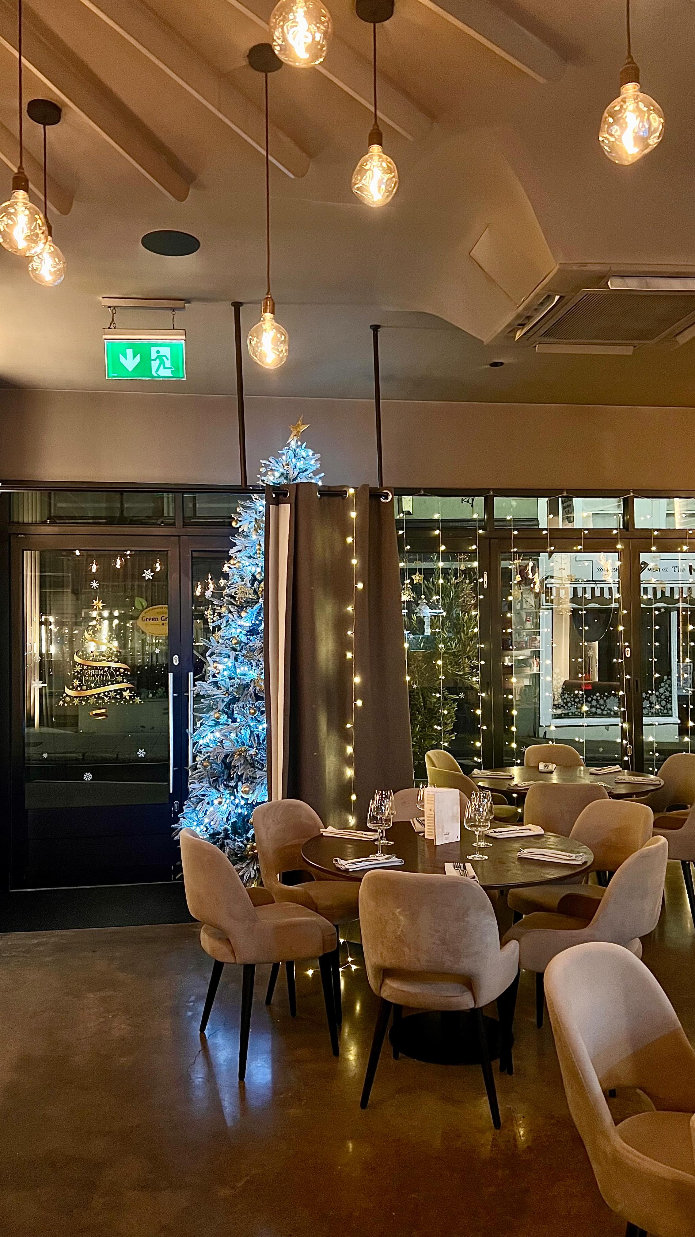 As the 2025 season came to an end, our hearts are full.
To our clients in Maldon and across ESSEX, thank you for your trust and support. Without you, this year would not have been the same.
Truly grateful. Happy New Year to everyone 🥂