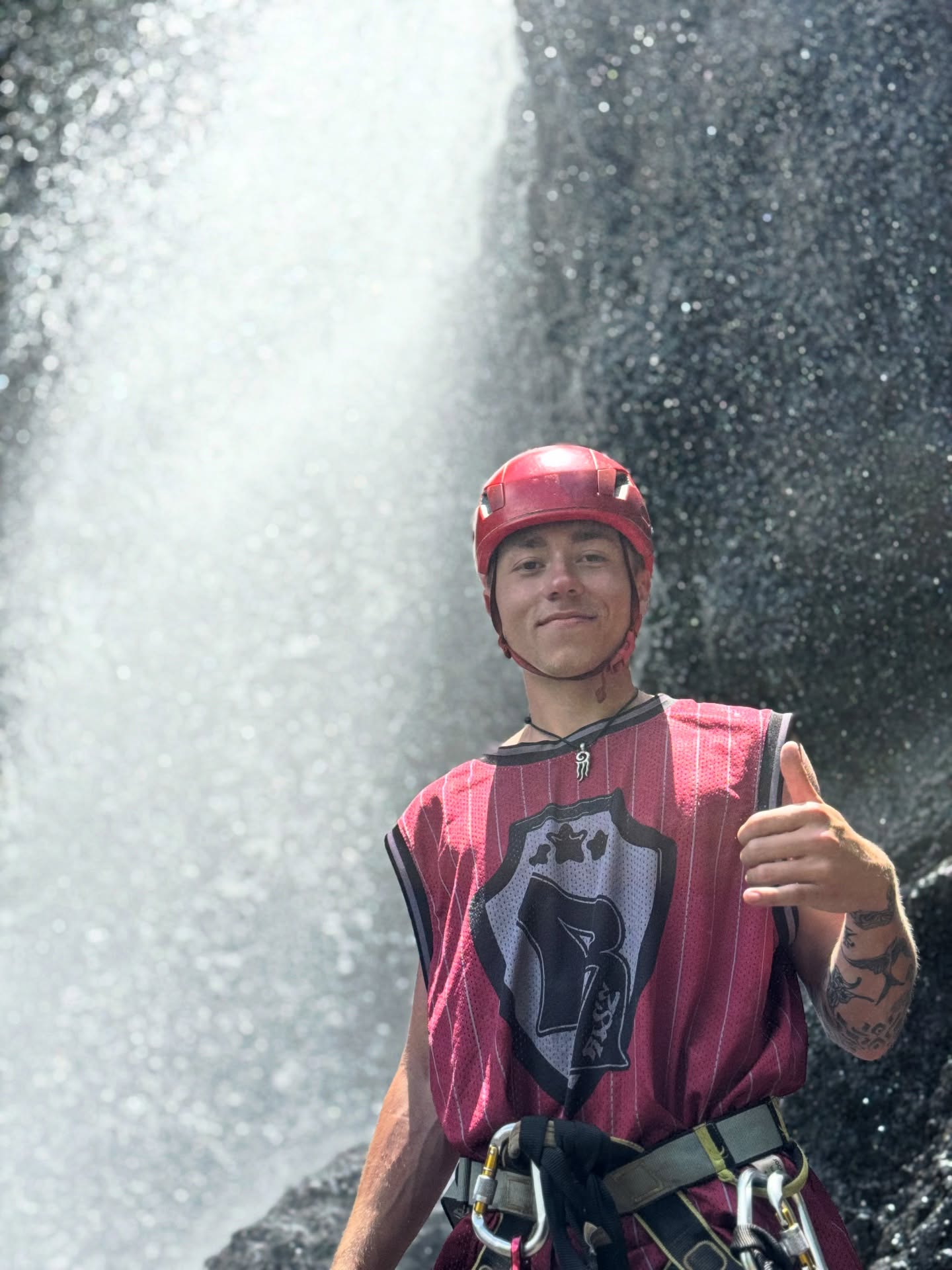 Adventure looks good on you 🤙🏻🧗
Waterfall rappelling tour offerings for this holiday season!
Rappel Kulaniapia Falls
120ft waterfall drop after a 60ft training rappel. No swimming required. $249 includes Kulaniapia falls daypass, Ages 10+
Umauma Waterfall Rappel and River Tour
Accessible and fun for all experience levels. Ideal for active families. For the more mobile and adventurous. $319 per person, ages 10+
islandmountainguides.com
📍Hilo, Hawaii
+1(808)515-7171
#waterfallrappelling #kulaniapiafalls #umaumafalls #hawaiiwaterfalls #adventuretours