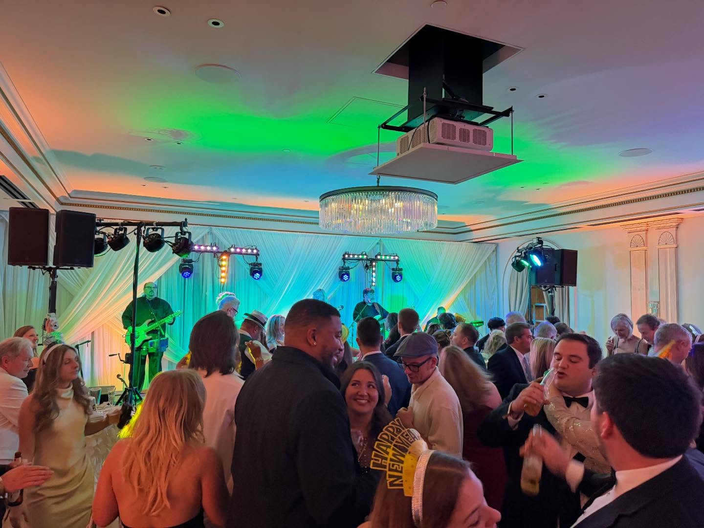 Thank you to everyone who celebrated New Year’s Eve at the Cavalier with us and for each and every one of you who have shared so many magical moments with us in 2025! We’re excited for making more memories with you all in the new year! 💖