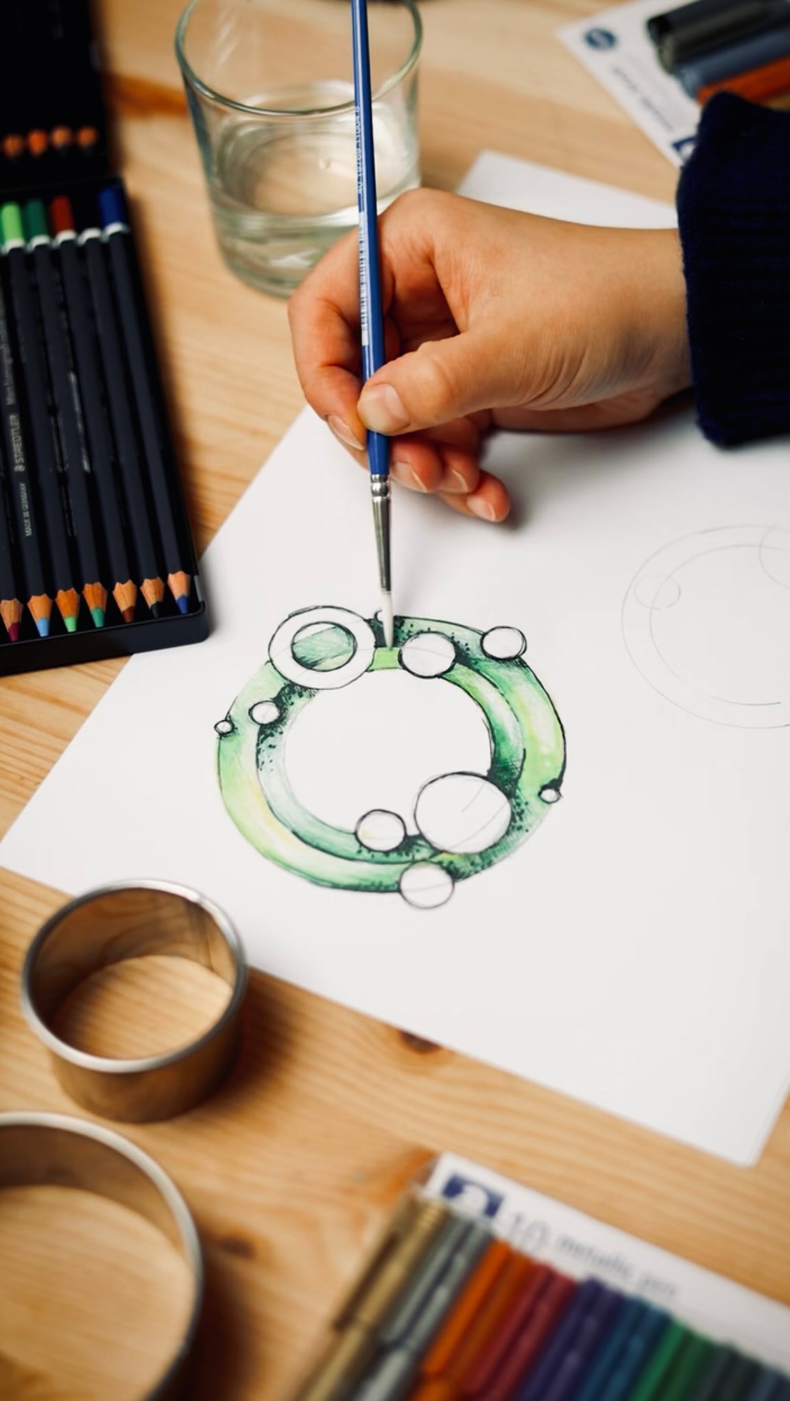 From sketching to the final polymer clay artwork 🎉
Thank you @staedtler for the greatest support in 2025 to our entire polymer clay community. 🧡
#STAEDTLERWinterWonder #collaboration