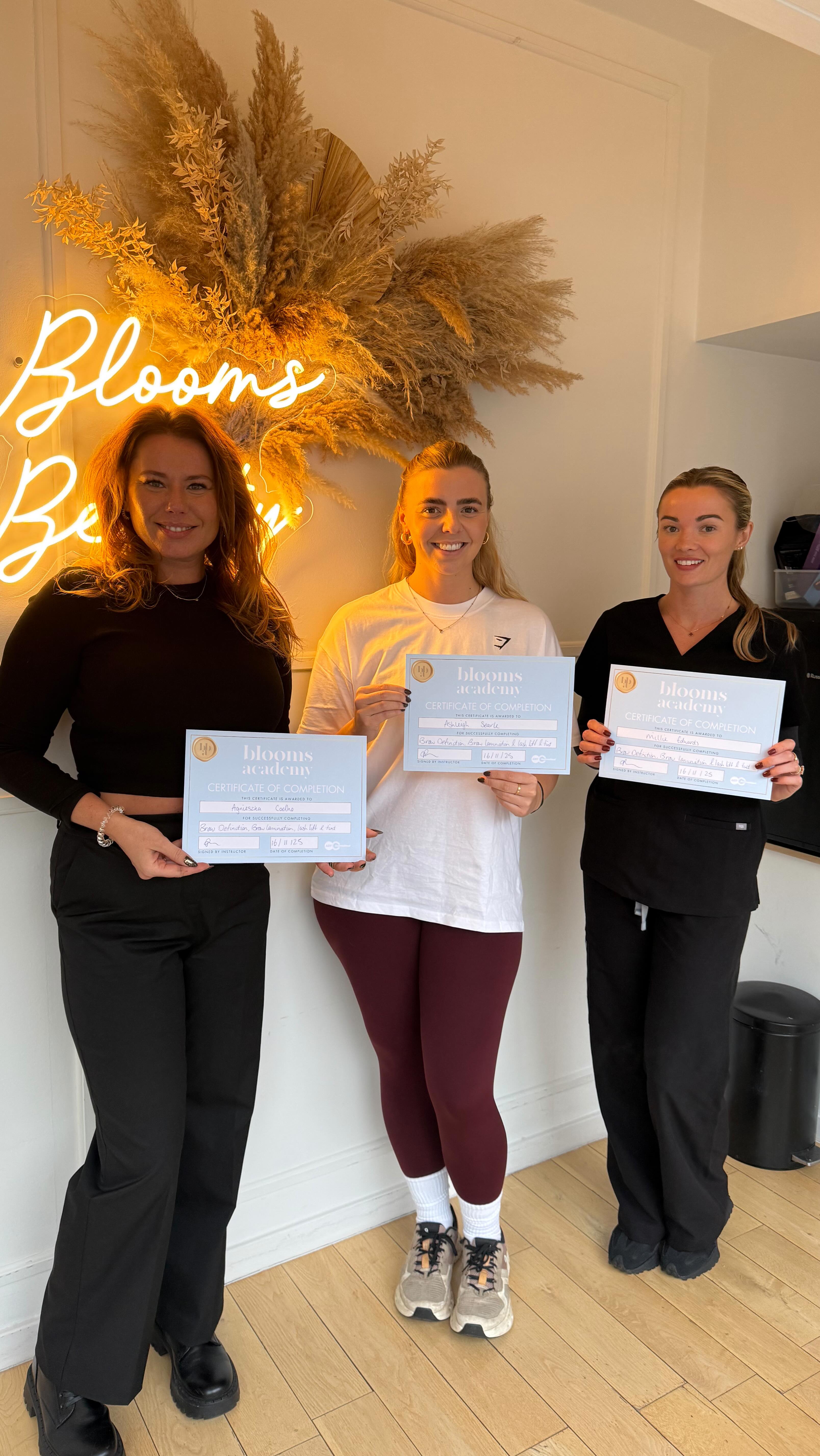 2026 is here and it’s time you start doing something for you!✨
Looking to start a career in beauty?
Aim to leave that 9-5 this year and find yourself a side hustle?
Or maybe you’re already in the beauty industry and want to add more treatments to your services…
We’ve got courses for everyone!
Browse through our courses and find a date suitable for you | visit the link in our bio.
ABT Accredited | Beginner friendly | Finance available