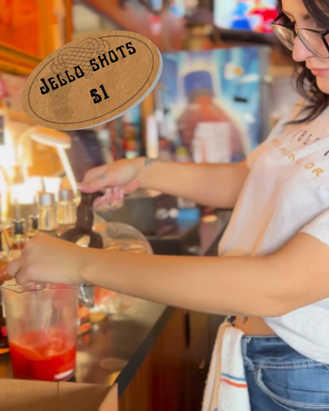 Jello shots are a personality trait here. Whats your go to color?!
#redmondoregon #localsknow #TumbleInnFamily #centraloregon #thetumbleinnredmond #thetumble #LocalSpot #localbusiness #remondoregon #thetumbleinn #redmonddivebar #localhangoutredmond #DiveBarFun #TumbleInn #RedmondOR #TumbleInnRedmond #RedmondDiveBar #DiveBarVibes #RedmondORBars #local #JelloShots #JelloShotTime #CheapShots