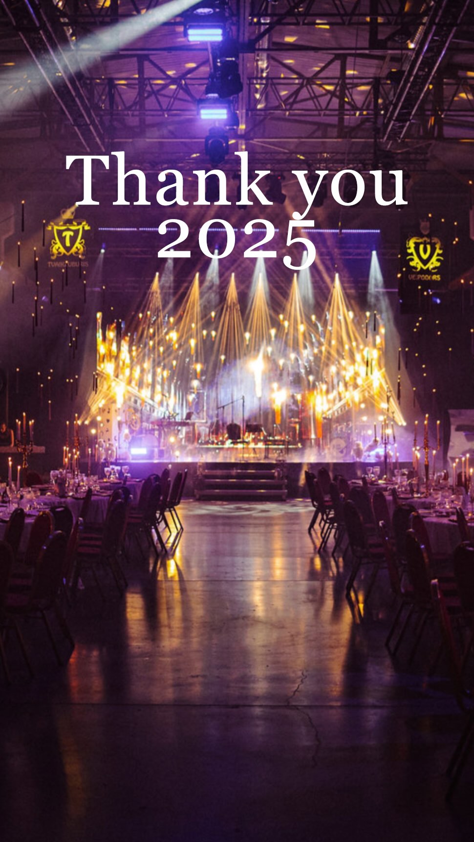 2025 - uhh, Tu biji mežonīgi jaudīgs un gāzi no kājām burtiskā nozīmē! 💥🫠 82 pasākumi - lielāki un mazāki projekti un tikai viena komanda, kas pašaizliedzīgi un no visas sirds darbojas, lai dāvātu prieku ikvienam klientam! ❤️
Pārmaiņu, izaicinājumu, izaugsmes un atziņu gads, tieši tāds Tu biji! Un paldies Tev par visu - panākumiem, vērtīgām mācībām un satiktajiem cilvēkiem! 🤗
Vislielākais paldies mūsu superkomandai, bez kuras tas nebūtu bijis iespējams! 🙏🏼❤️
#sarmantipasakumi #eventplanning #liepaja #eventdesign