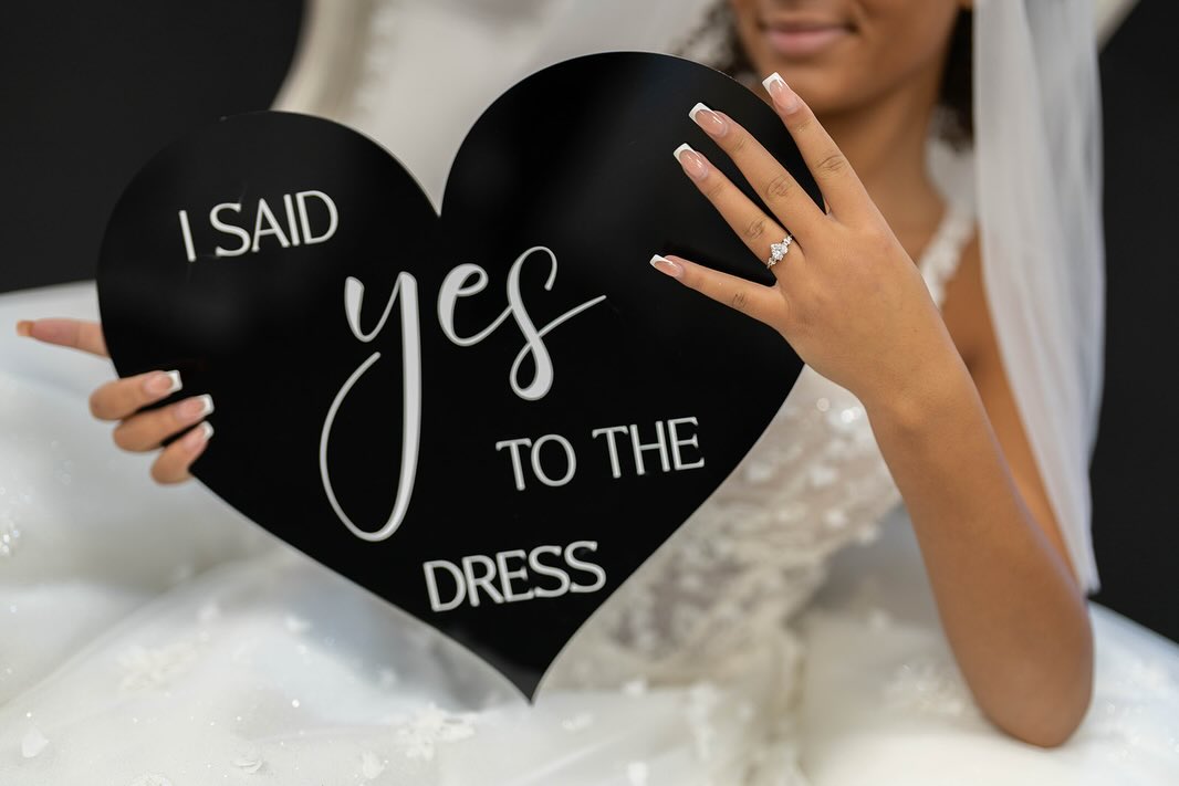 Wow this year has been amazing! Relocating the boutique was one of the highlights! And here is why!
* More fitting rooms (providing you a 2hr bridal appointment and privacy!)
* More dresses! (We have expanded our range of dresses meaning we now have over 300 gowns size 6-36)
* A greater experience 🥂 (Our mini bar area and massive throne adds to your luxury experience!)
And so much more behind the scenes which means our in house seamstresses have more room to alter dresses and create your bespoke designs!
Thank you all for such a lovely and wonderful year! We hope you all had an amazing Christmas!
Congratulations to all the newly engaged, all our 2025 brides and our brides to be!
Thank you @littleposyphotography thank you for the beautiful photos of the boutique xx
.
.
.
#bridetobe #newlyweds #engaged #bridalboutiques