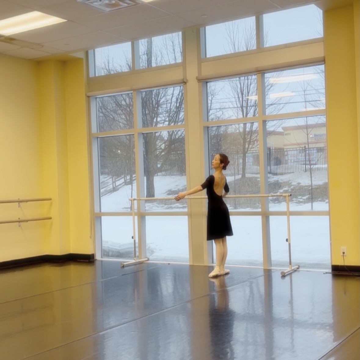 The foundation of movement. The start of every journey. First position is where your 2026 story begins. ✨#newyear #ballet #balletschool #balletstudio #balletclass