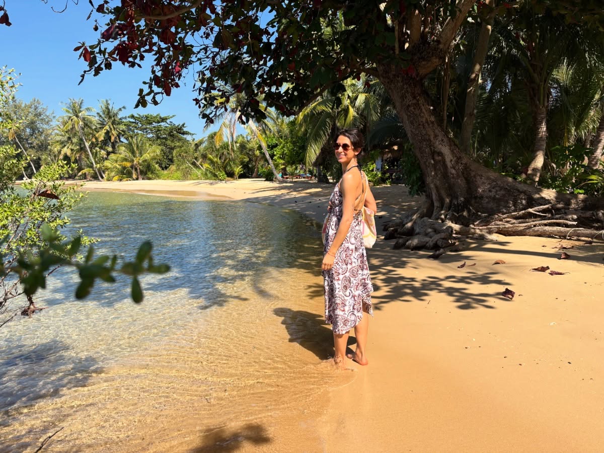 This year…
Keep it simple.
Love yourself.
Invest in your wellbeing.
Own your happiness.
Here’s to a joyous 2026!
With love,
Teressa @joyfulheartacuwellness
#healyourbody #healnaturally #loveyourself #traditionalchinesemedicinerome #healwithacupuncture #connectwithnature #connectwithyourself