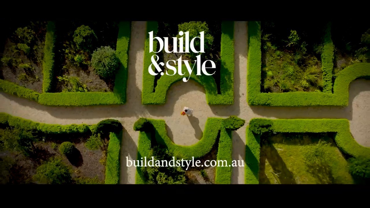 Build & Style x Downee — coming soon to Channel 9 ~
Our first television campaign, created for @downeeaustralia and featuring architect and landscape designer @natasha_morgan_.
Shot in Hepburn, Victoria, the campaign explores the quiet role hardware plays in outdoor spaces — from welcoming gates to defining structure and flow.
Thoughtful design. Crafted details. This is just the beginning.
Stay tuned for more.
•
#BuildAndStyle #Downee #NatashaMorgan #Channel9 #DesignStorytelling #OutdoorDesign #AustralianDesign