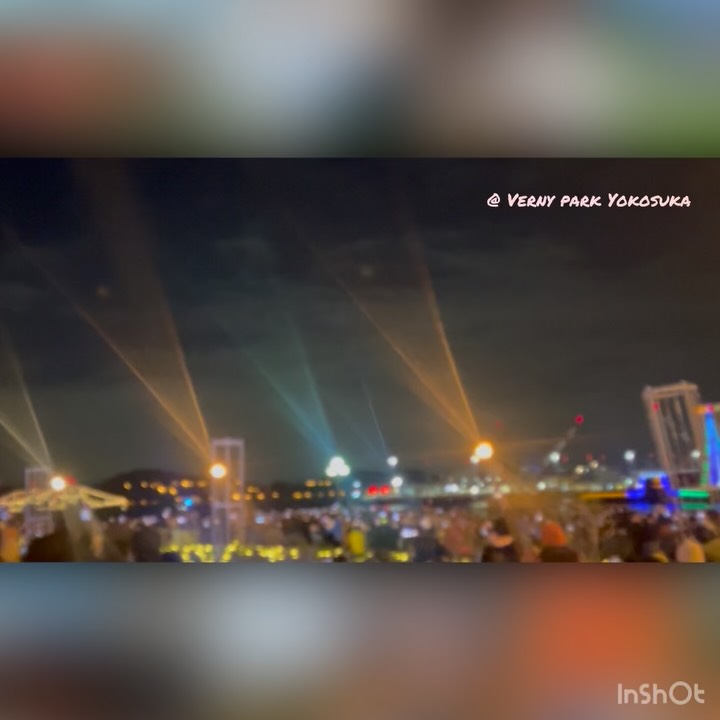 🇬🇧 2025 was a year of journeys and meaningful moments.
I returned to Nice after 20 years, embraced a new challenge with the contrabass flute,
and fulfilled a long-cherished dream by performing in Japan with my teacher Marc.
It was also a fulfilling year of performing and teaching flute and shinobue
in Paris and Brussels. I hope this year will be a great year for all!
🇯🇵2025年はさまざまな土地を訪れ、
思い出の地・南仏ニースに20年ぶりに戻ることができました。
コントラバスフルートという新しい挑戦、
そして長年の夢だったマルク先生との日本での共演も叶い、
フルート・篠笛ともに演奏活動や
パリ・ブリュッセルでの教職に恵まれた一年となりました。
いつも温かい応援をありがとうございます✨ 今年も挑戦の気持ち忘れず頑張りたいと思います。
#newyeargreeting #musiclife #musicianlife
#flute #shinobue #contrabassflute
#classicalmusic #japanesemusic #Paris #Brussels #Nice
#France #Belgium #Japan #音楽のある生活
#フルート #篠笛
#演奏活動 #音楽家