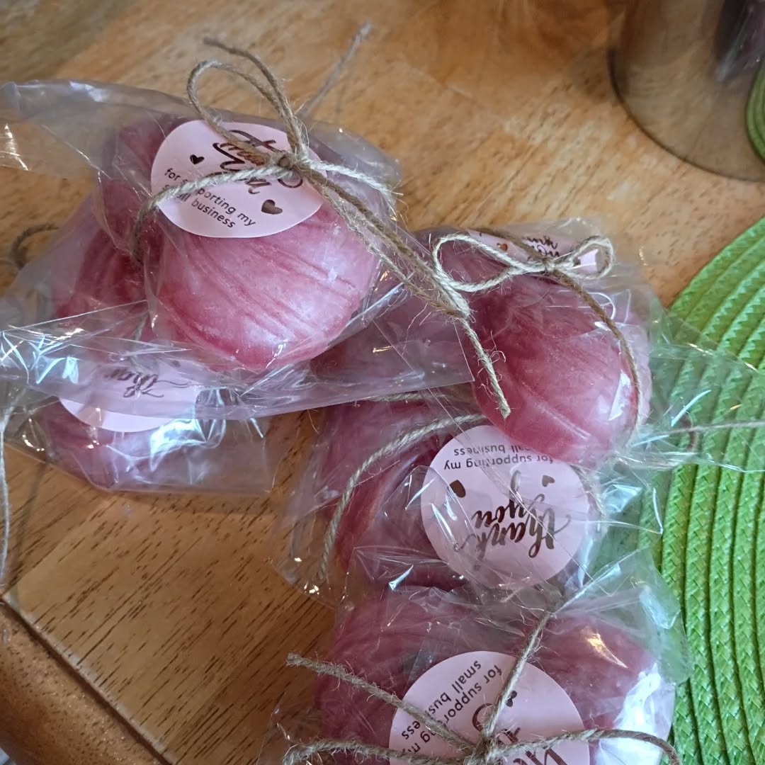 Homemade Valentine's Day 2026 Soap 🫧🧼 for this year got 6 orders in. Are you interested in buying my Soaps? #forsalebyowner #newsoap