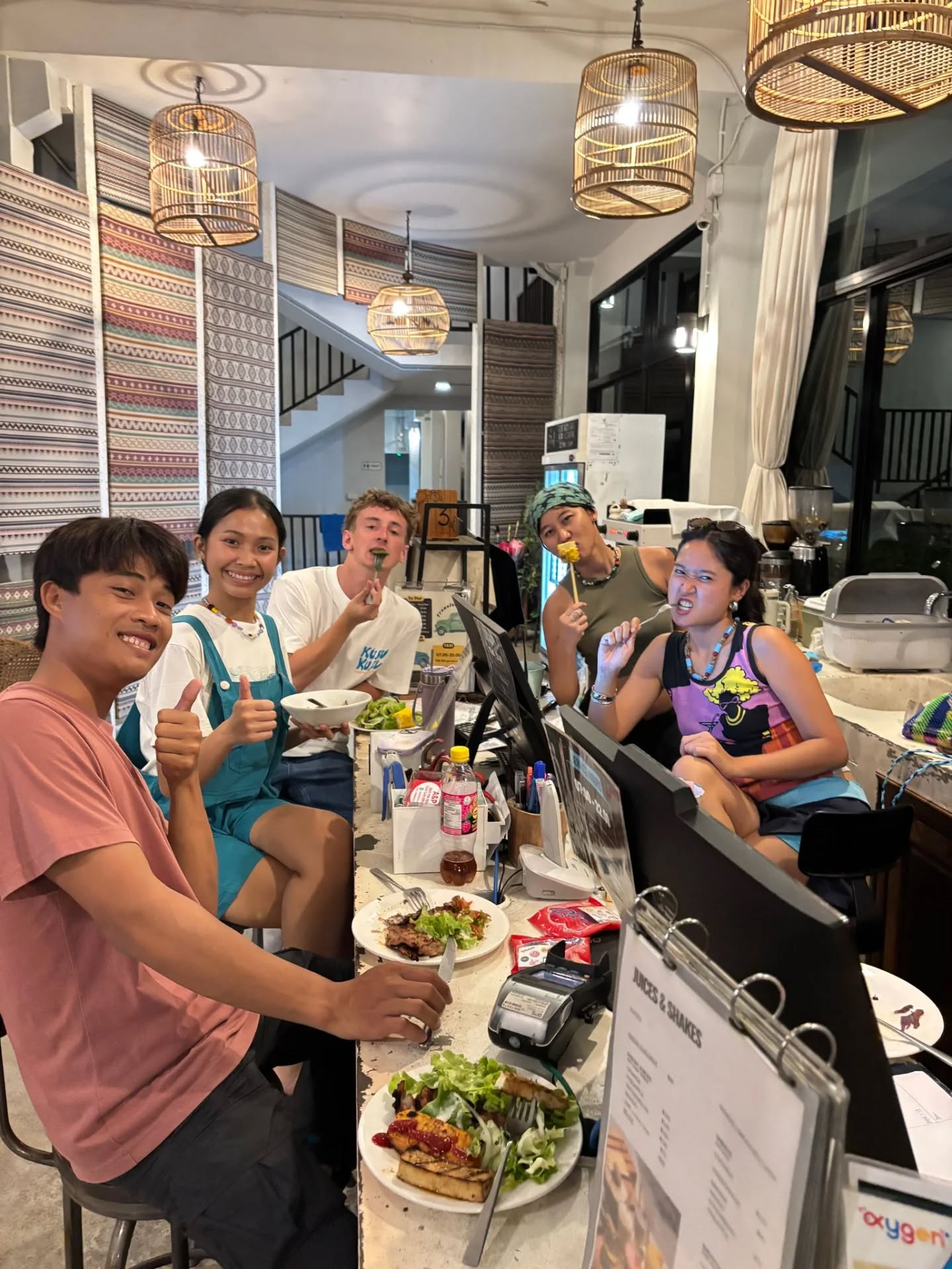 The first BBQ night of 2026 starts here. Around the table, it’s Family Meal 🍽