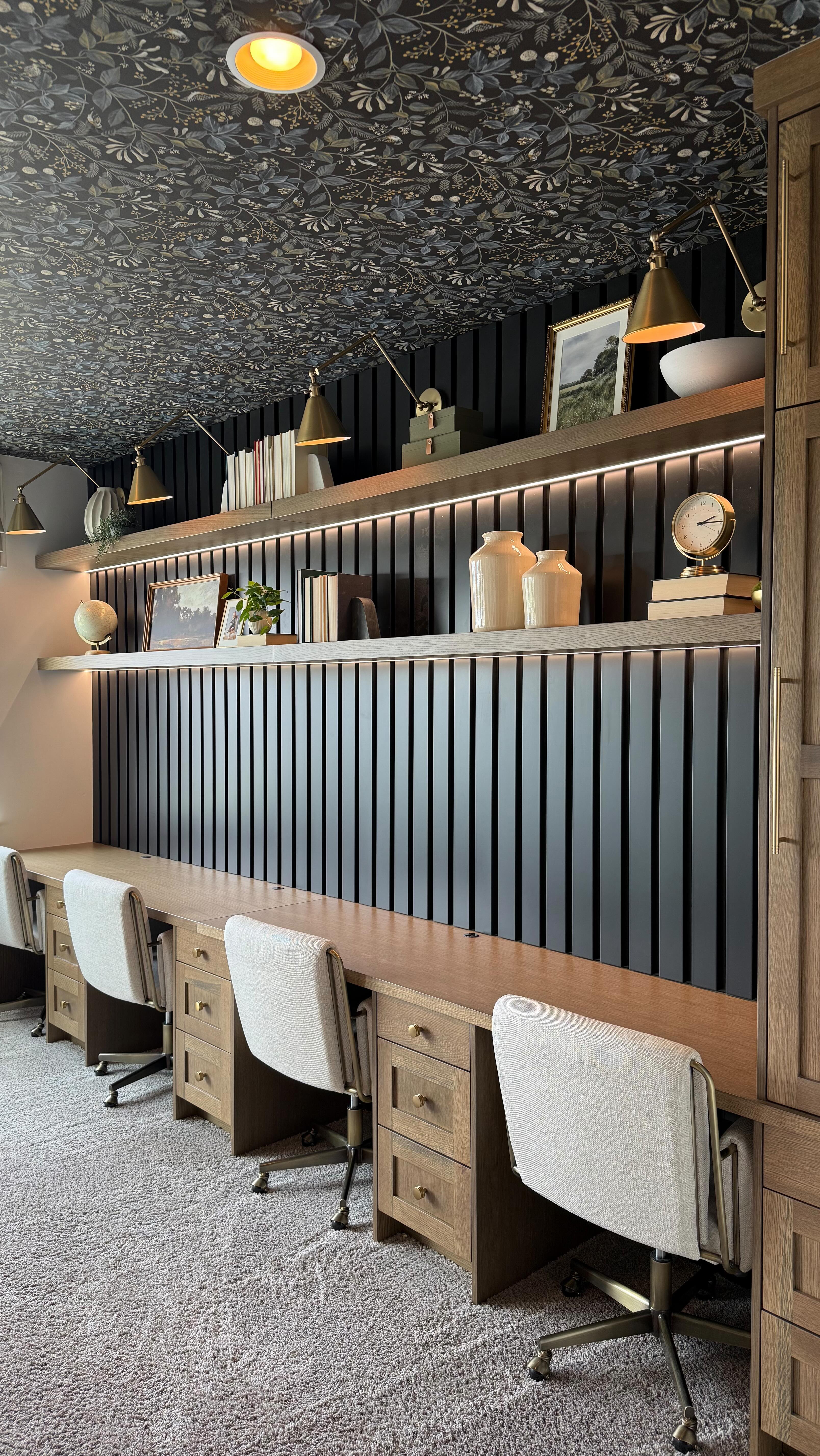 This space completely changed the way my client and her family live in their home. What was once underused is now a true gathering place!
Design isn’t just about how a room looks, it’s about how it feels and how it’s lived in. Grateful for clients who trust the process and for projects that remind me why I do what I do.
Ending the year grateful for meaningful projects, wonderful clients, and homes designed to be lived in.
#endofyear #yearinreview #designtransformation #beforeandafter #interiordesign