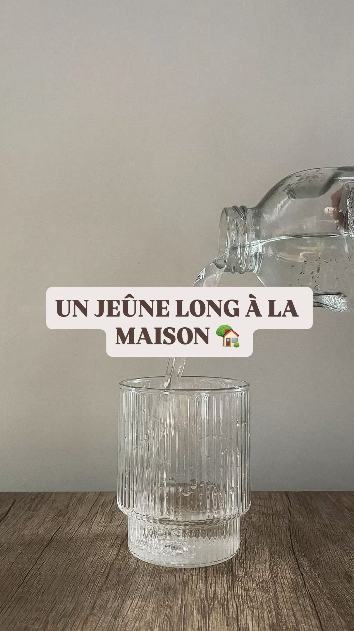 Publicité: Trop mangé? Trop bu? 🥂🍾 Fasting box de Buchinger (produit offert).
C’est normal aux fêtes, mais il est temps de reprendre une bonne routine.🏆
Quoi de mieux qu’un jeune de quelques jours pour bien commencer l’année 2026. 💧
La fasting box de @buchingerwilhelmi est idéale, car vous allez être guidé à distance par des experts avec le confort du chez soi et un petit budget.
🎉🎁Le code promo NUTRIKETO vous donne une ristourne de 20 euros dès 100€ d’achats.
Pourquoi un jeûne long?
- le mot clef est reset!🥬
- c’est bon pour le moral et le mental🏅
- mise au repos des intestins❤️
- regain d’énergie ⚡️
- autophagie: recyclage de tout ce qui est abîmé 💯
- cétose (insuline baisse, réduction de l’inflammation et du stress oxydant)🧈
- perte de graisse …
Le kit comprend des soupes bio 🍲à faibles calories, des huiles, des tisanes, des minéraux, des ketostix, un guide et un QR code pour vos questions.
‼️N’hésitez pas à leur poser des questions ou à votre médecin quant à la mise en place d’un jeune.
Dans mon livre il y a un gros chapitre consacré au jeûne: “ La révolution du cétogène flexible. Maîtrisez votre santé à 360 degrés pour perdre du poids.”