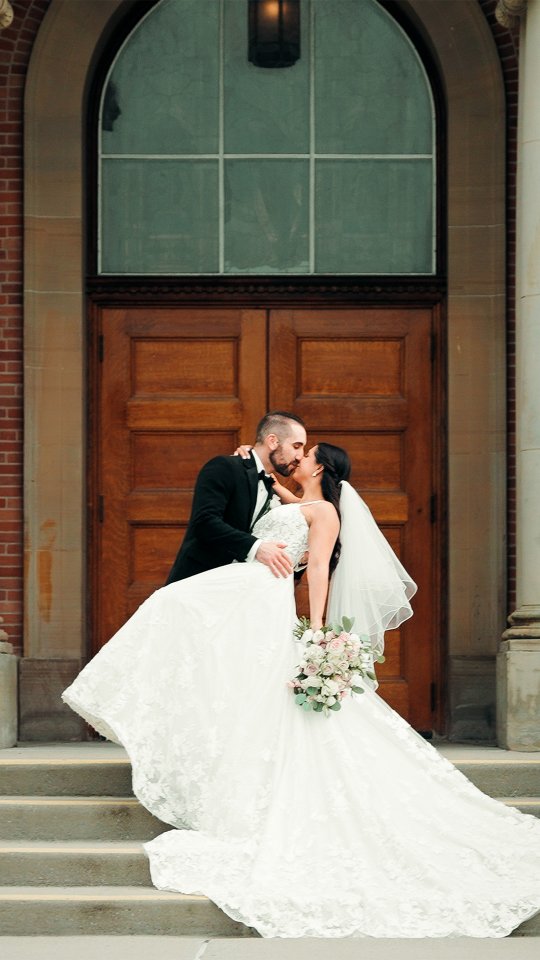 A love story worthy of the name Romeo ❤️
From the very beginning, Olivia knew she would marry Matt—and Matt always knew they had a spark. Their wedding was a beautiful blend of heartfelt emotion and playful energy. Faith and togetherness were felt throughout the day, with meaningful letters exchanged between Olivia and Matt woven into their film. From emotional moments like Olivia’s first look with her dad—where he was truly left breathless—to a high-energy reception filled with a sparkly jumpsuit, custom tattoos, fans in the air, and Beyoncé 🐝on the dance floor, every moment reflected who they are together.🤍
~
The Dream Team
Photography: @sarahlilleyphotography
DJ: @djhiggy
Bridal Prep: @retrosuiteshotel
Venue: @linksofkent
Florals: @kemsleyflorist
Decor: @tosuityourfancy
Dress: @bellabridalwindsor
Tux: @mooresclothing
Rings: @sonyaroejewellers
Makeup artist: @helanarosebeauty
Second videographer: @nicoleashley8
#windsorweddingvideographer #chathamweddings #linksofkent #linksofkentwedding #blurthelinefilms