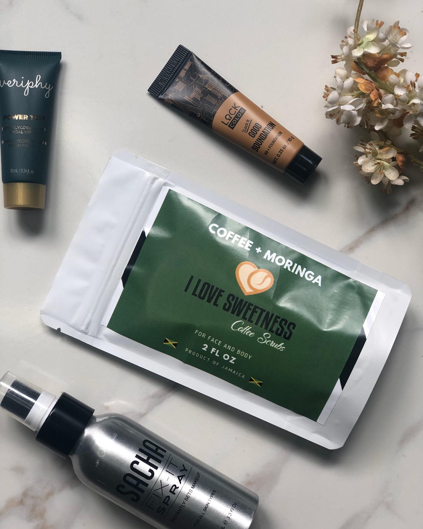 Have you been good with your skin care routine? Tell me the truth. .
.
.
#SkinCare #SelfCare #SelfLove #NaturalProducts #BeautyProducts #MadeInJamaica #CoffeeScrubs #JamaicanCoffee #iLoveSweetness #BodyScrub #Exfoliate