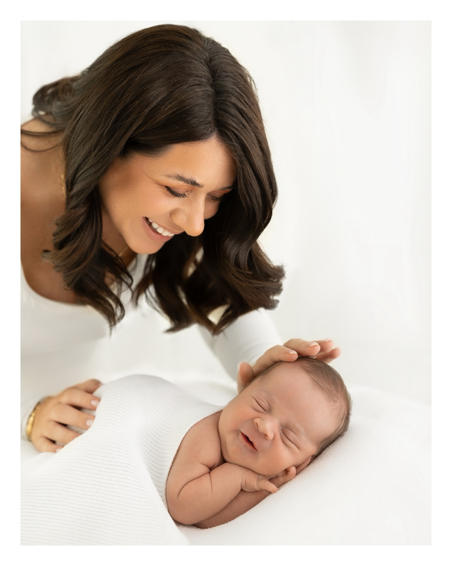 l’ve met so many little loves, and thousands of pictures to share.
What a life this is ✨🤍