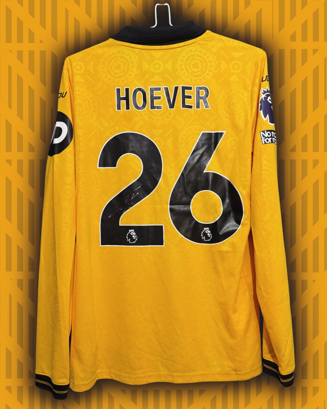 Ay We.๐บ๐งก
๐คMatchworn Wolverhampton Wanderers shirt, worn by Ki-Jana Hoever against Manchester United on December 8, 2025 ๐ณ๐ฑ
Simple. Clean. Proper.
So glad this one is now part of my collection๐ซถ๐ป๐
#wolverhampton #wolves #premierleague #matchworn