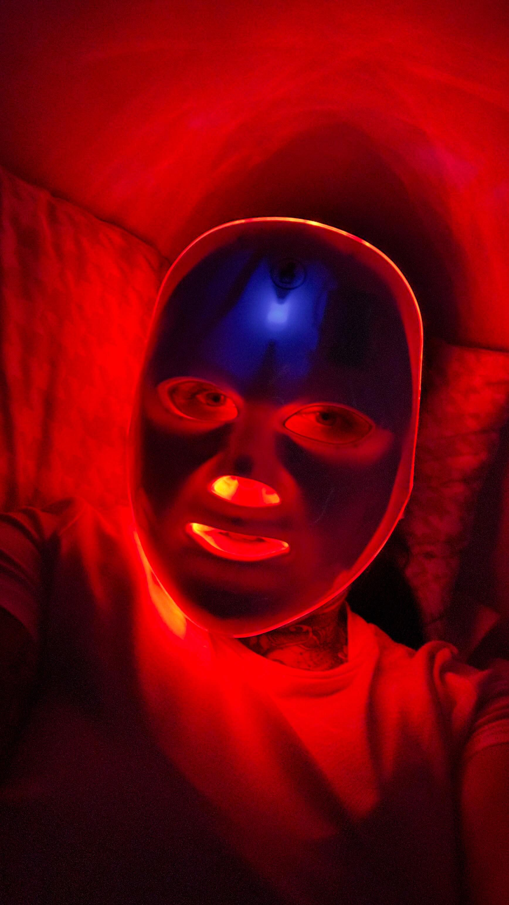 Most people think healing comes when we change enough to be accepted externally but healing happens when we find validation and comfort within ❤️
#healing #mindset #selfaware