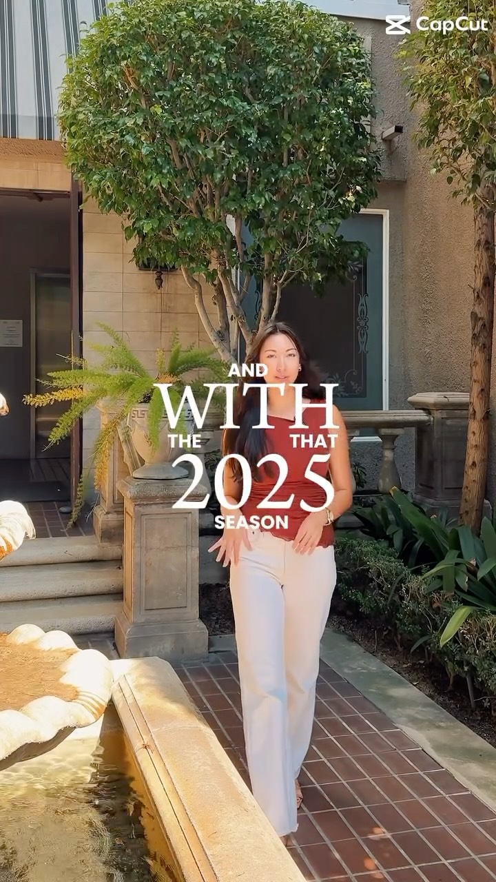 2025. What a remarkable, challenging, and ultimately rewarding year. This year pushed me far beyond what I thought I could handle, forcing growth in ways I never expected. While demanding, it became one of the most fulfilling years of my career to date.
I had the privilege of working with so many new clients, welcoming back returning ones, and even helping my best friend’s parents make their move to California - a moment I’ll always be grateful for.
Endless gratitude to my incredible team of inspectors, lenders, escrow and my mentors. 2026… I’ve got my eye on you. Let’s see what we can build next 🤍
To anyone considering a move in the year ahead - please don’t hesitate to reach out. No price point is too low or too high, and I’m always happy to be a pressure free resource. Making a move can feel daunting, but my goal is to support you with honest guidance and real advice, always.