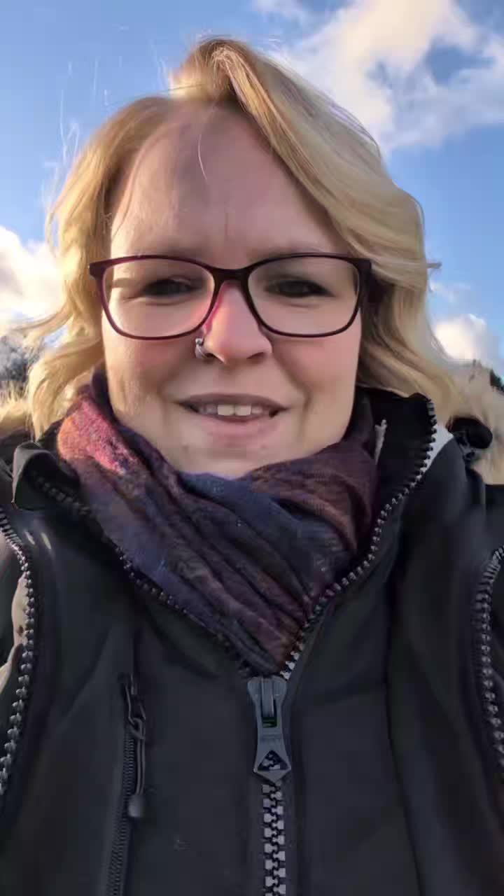 New Year New Me?
Or better yet, New Year New Career?
If you've been thinking of becoming a Nail Tech this is your sign!
1-2-1 and 2-2-1 in person courses
Spaces filling fast book now on my website www.nikisnails.co.uk
#nailcareer #nailcourses #naileducation #nailtraining #newyearnewme