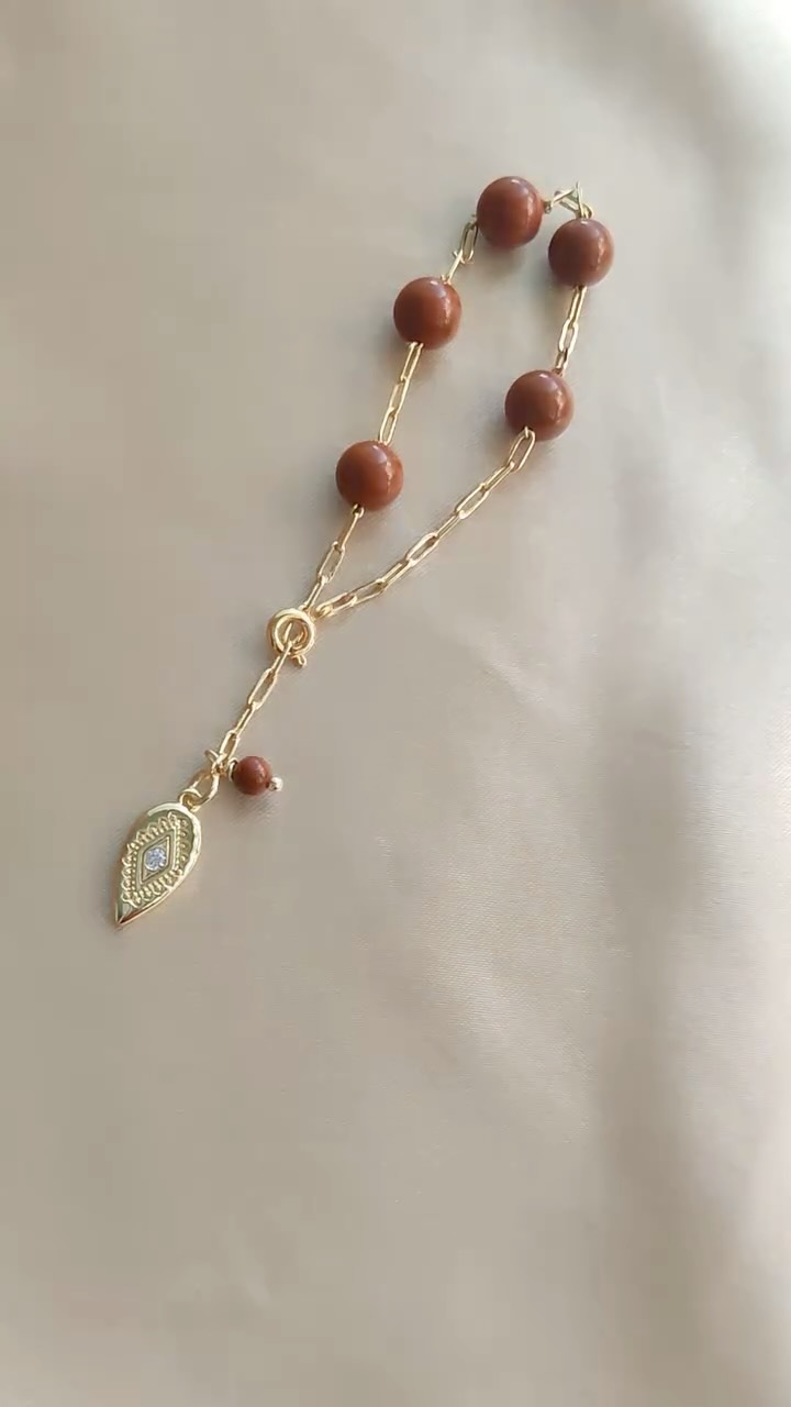 Let's ditch fast jewelry and opt for handmade jewellery that is made just for you. Jewelry that suits your personality and style.
Spiritual jewellery are meant to reflect your energy and that's what we do here.
Moon's Tribe also offers custom made jewelry option where you can choose your stones and style and I will make them for you.