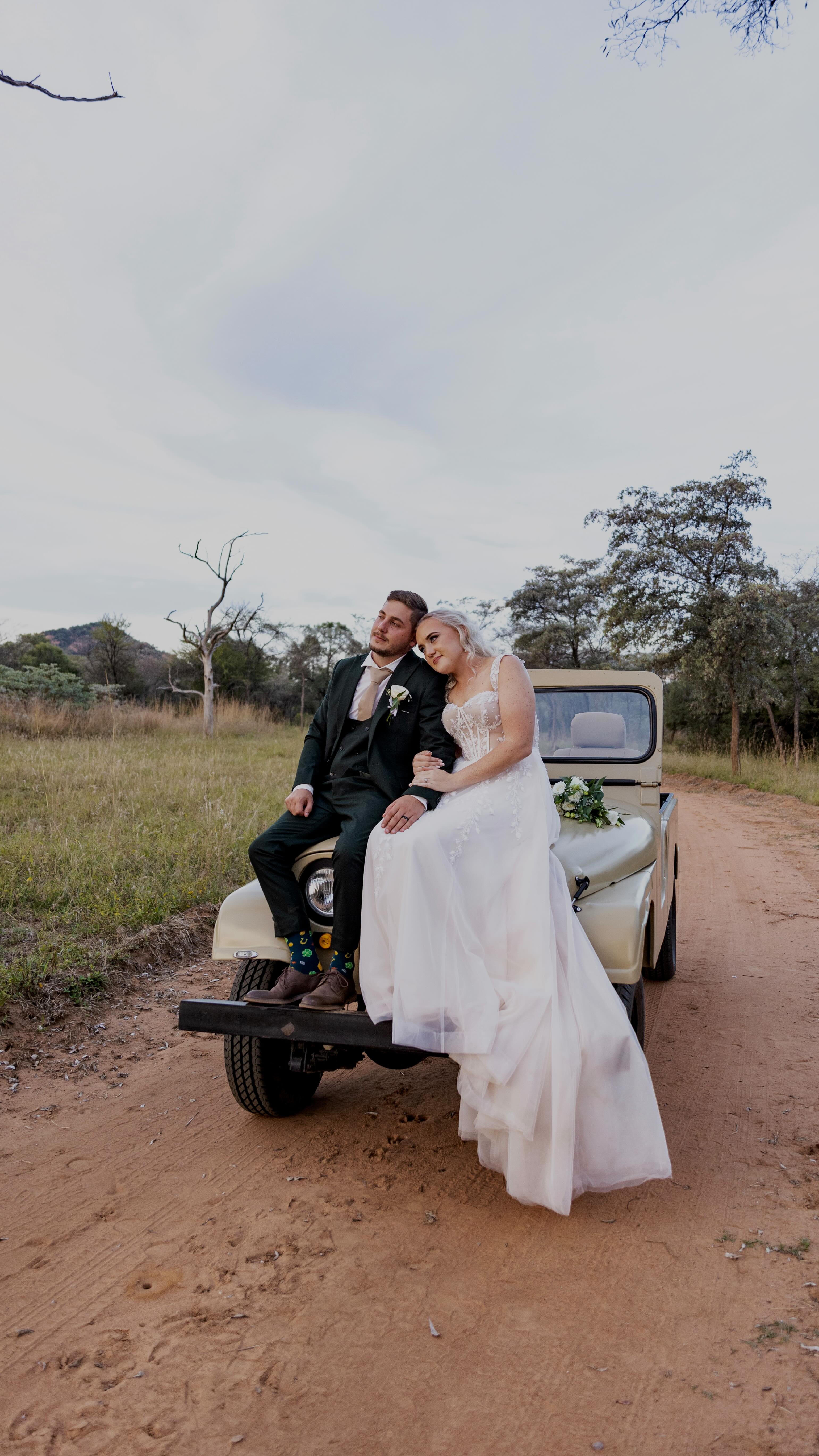 Golden hour. Open skies. Forever starts here. 🌿🌞✨
📍 Wildwood Events Venue | Nature Retreat
Contact us to book your bushveld paradise wedding ➡️ info@wildwoodvenue.com