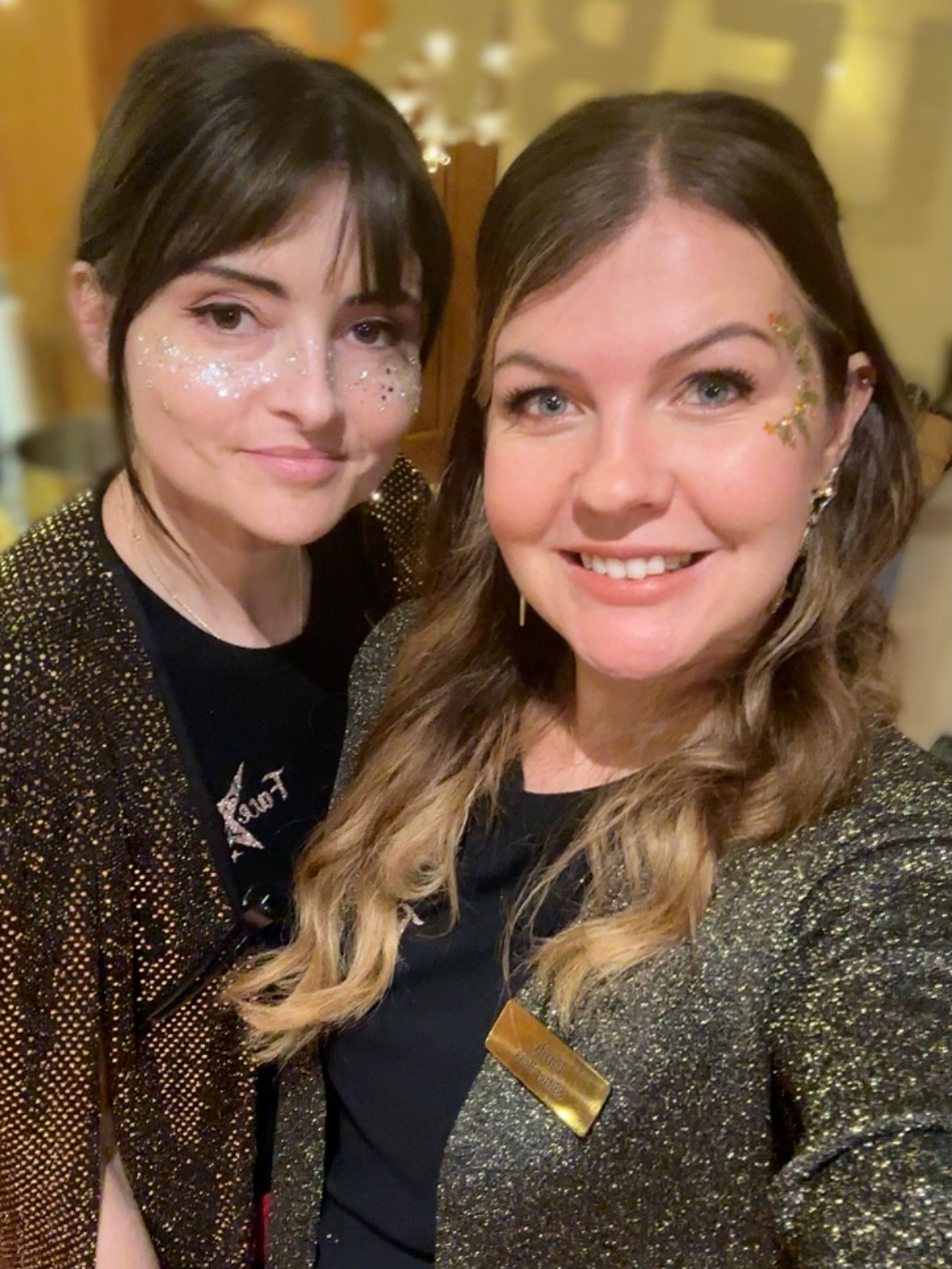 ✨🥂 OUR FINAL EVENT OF 2025 🥂✨
What a way to end the year!
We had the absolute pleasure of glittering at a gorgeous private New Year’s/birthday celebration for the lovely @glampandtipple and what a fab night it was! 🎉
We were non-stop for the full two hours, so we didn’t manage to grab many photos, but here are a few of the moments we did capture.
A truly fabulous event to finish off an amazing year of celebrations.
Here’s to another sparkly year ahead ✨🥂
.
.
#newyearseve2025 #newyearseveparty #norfolkglitterbar