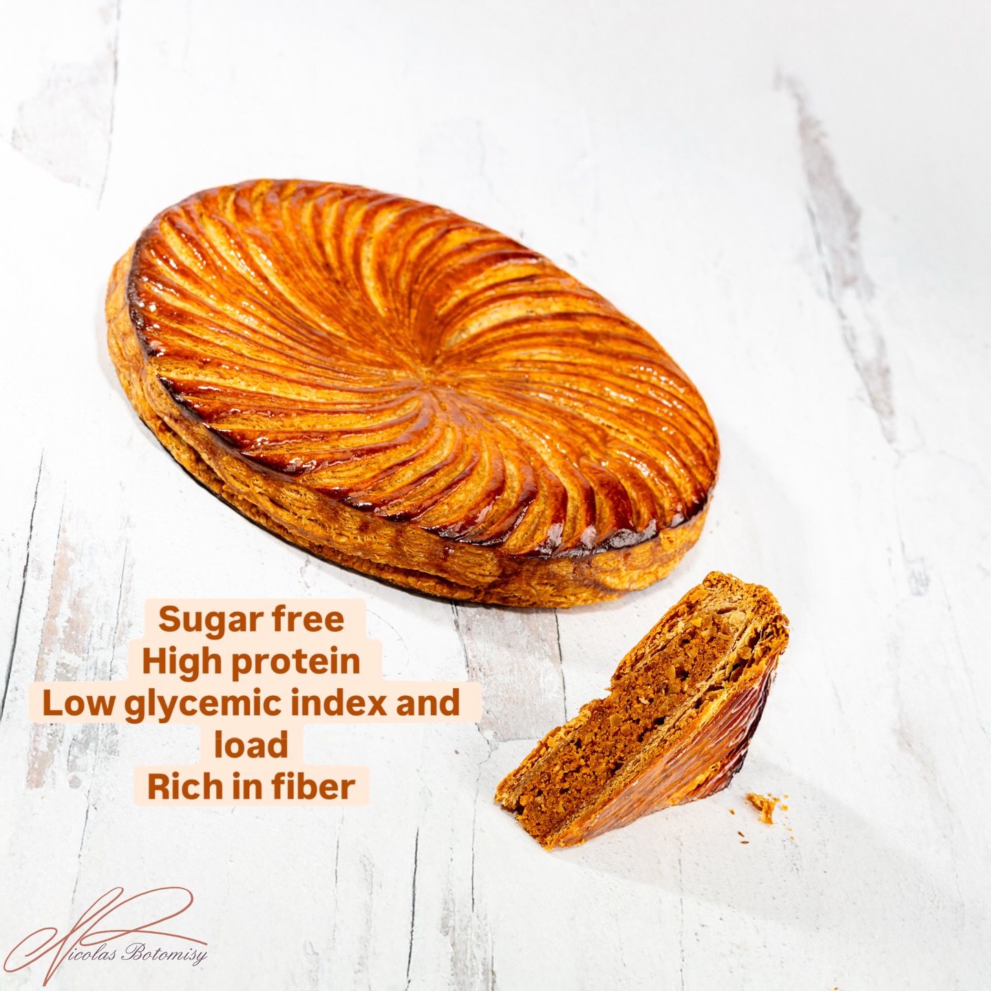 Sugar free
High protein
Richer in fiber
Low glycemic index
Low glycemic load
Enhance taste
Same flakiness
Here is my king pie with the same pleasure but without the glycemic peak, I guilty pleasure ! Very happy to be able to turn my sugar free ideas into tasty, yummy and appealing ideas!
If you have any questions, feel free! Tomorrow the reel which shows the steps