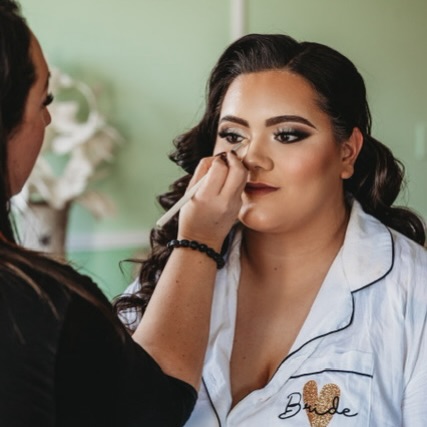 ✨ WINTER MAKEUP LESSON SPECIAL ✨
January – March only ❄️
Want to level up your makeup skills or finally learn how to create your perfect everyday or glam look? 💄✨
Now is the perfect time!
🎉 $75 OFF
• Basic Makeup Lesson
• Full Glam Makeup Lesson
📍 In-Salon Lessons Only
✔️ Personalized, hands-on instruction
✔️ Learn products, techniques & application tips tailored just for YOU
💌 Makeup Lesson Parties available!
If you’re interested in booking a group or private makeup lesson party, please DM me directly for details.
✨ Limited winter availability – don’t wait! ✨
#MakeupLessons #MakeupArtistMA #WinterBeauty #MakeupEducation #LearnYourMakeup