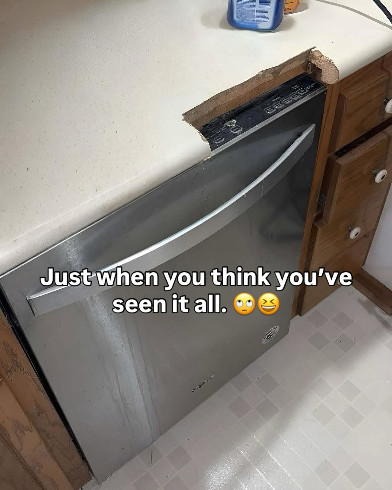 You see some weird things when you sell houses. This is definitely top 3. #fail #home #funny