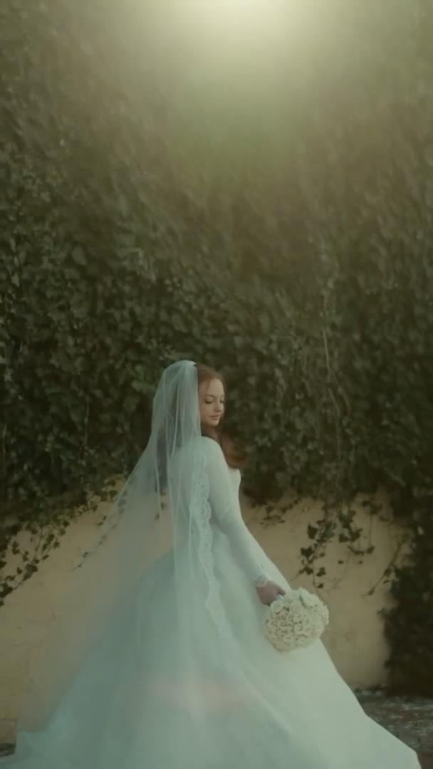 Season Wrapped 🎬📽️
•
Thank you to each and every family, couple, designer, planner, and client who made this year what it was.
It was another incriedble year filled with deep emotion, non-stop energy, and unforgettable celebrations.
From the quiet moments before the room fills to the nights that carry on long after, this is just a tiny glimpse into the work we were honored to create for our clients.
We’re so grateful. Grateful to each and everyone who helped us. And we can’t wait for another amazing year ahead!
•
Cinematography: @binyaminkornphotography
•
Binyamin Korn Photography, A Boutique Photography Studio
#AnEliteExperience
•
#YearInReview #LuxuryWeddings
#NYCLuxuryEvents #newyorkweddingphotographer