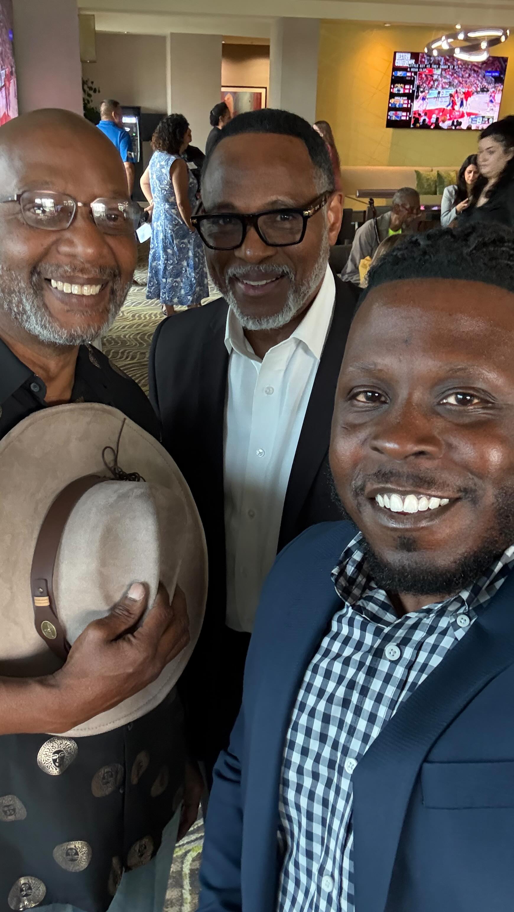 The war doesn’t always end when the uniform comes off. Sometimes, the hardest battles follow us into our living rooms. 🪖💔
In this powerful clip, a Marine gets real about the silent toll PTSD takes on marriages and the people we love the most. Reintegrating into civilian life isn’t just about finding a job; it’s about relearning how to connect, how to communicate, and how to heal.
We need more than just a “thank you for your service.” We need transitional programs that address the whole veteran—mental health, financial stability, and family support. At the KCVCC, we are committed to building that network of support so no veteran has to navigate this transition alone.
If you or a veteran you know is struggling to bridge the gap, we are here. You are not alone. 🇺🇸
#PTSDAwareness #Veterans #MilitaryTransition #USMC #MentalHealthMatters