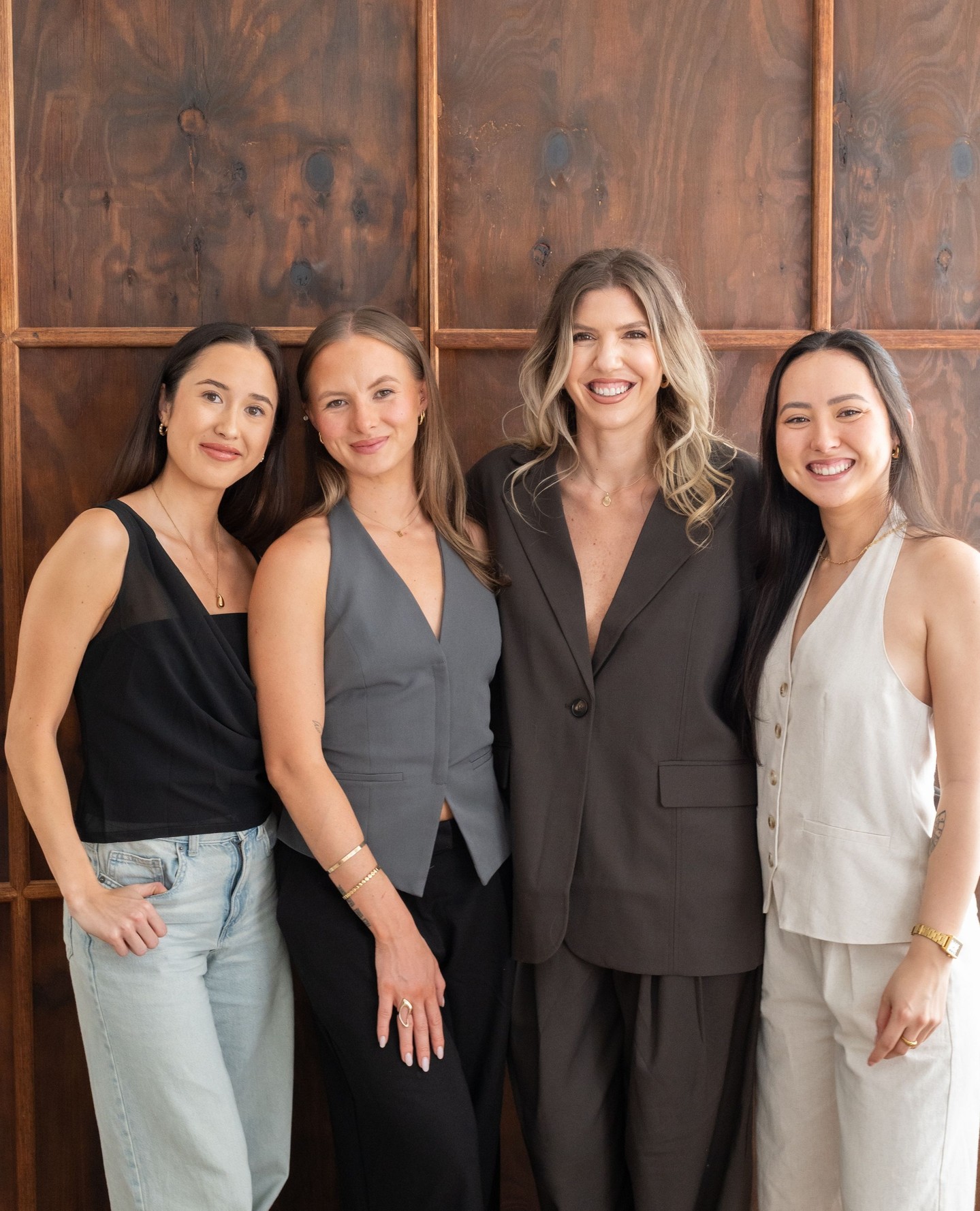We are so back!
A new year. Clear focus. Stronger execution.
The Social Cue is now taking on new clients for 2026.
Specialising in organic social, paid media and content creation, built to perform across the full funnel.
Here’s to a big year ahead.