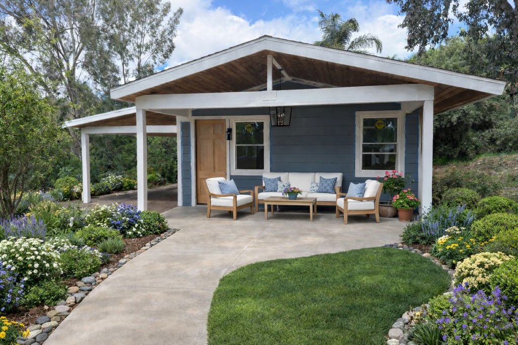 One of our favorite ADU projects to date 🤍🏡✨in Encinitas,CA 📍(READ CAPTION⤵️)
Swipe to see this ADU when it was completed — and then re-imagined on the first slide with simple landscaping and patio styling to show just how much potential exists even after construction is complete!
At @casita_adu , our role is to design and manage the build — delivering a high-quality, move-in-ready home. From there, homeowners can personalize the space with outdoor living, landscaping, and design touches that reflect how they want to live or rent it.
Because the best ADUs aren’t just built well — they’re imagined well.
#CasitaADU #ADUDesign #AccessoryDwellingUnit #BackyardLiving