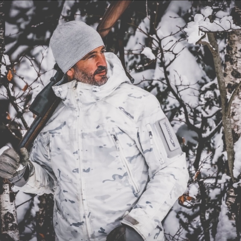 🇦🇹🌕 Bereit für den Vollmond-Fuchsansitz 🦊❄️
Wenn der Wald im Mondlicht silbern glänzt und jede Bewegung zählt.
⸻
🇺🇸🌕 Ready for the full moon fox stand 🦊❄️
When the forest glows silver in the moonlight and every movement matters.
#fullmoon #foxhunting #winterhunt
#vollmond #fuchsansitz
