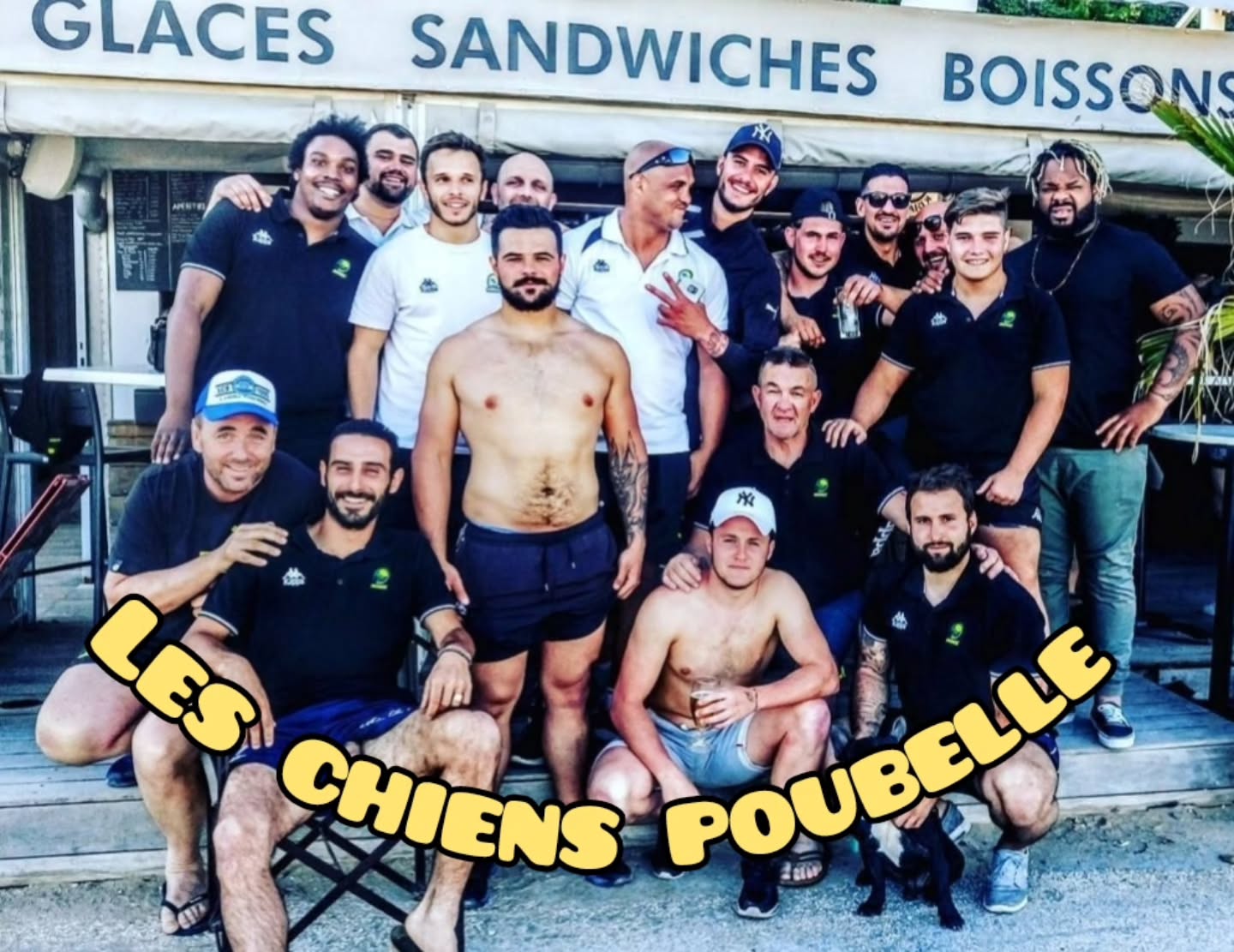 Chiens poubelle #restaurantslaventure #carqueiranne #rugby #troisiememitemps