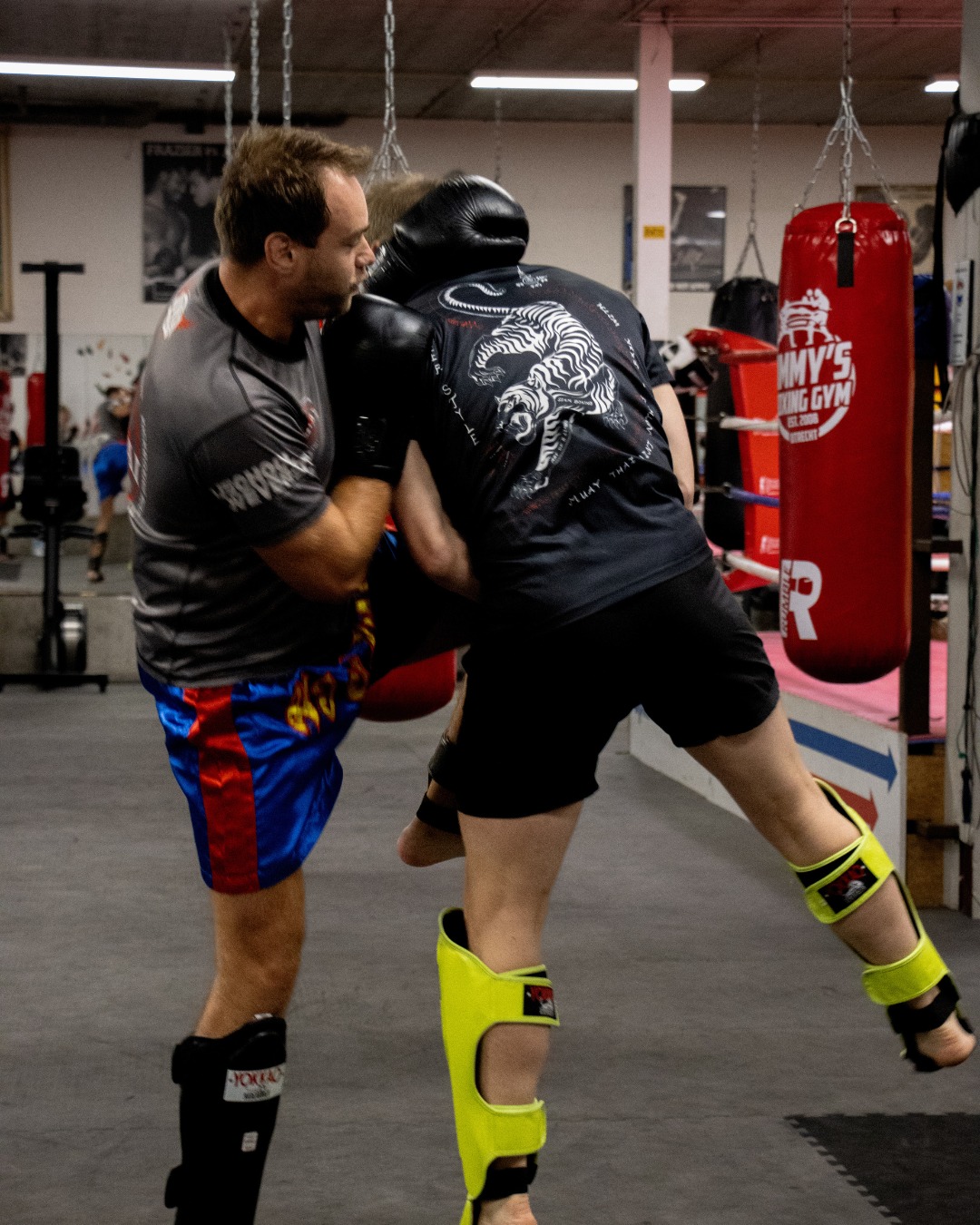 Ready to kick it up a notch? Join our kickboxing classes at Jimmyโs Gym and take your training to the next level! ๐ช๐ฅ