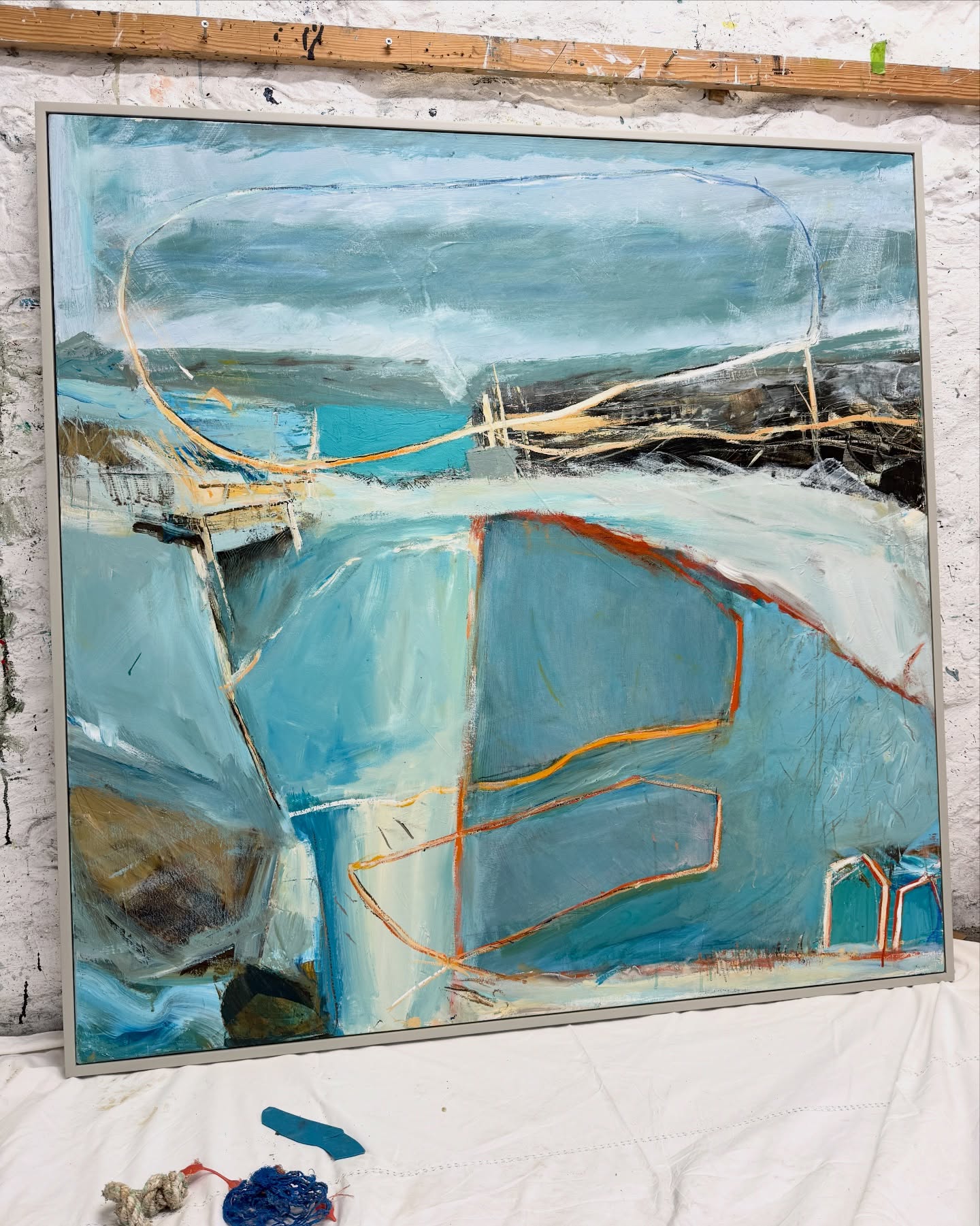 ‘In the wide-glimmering sea’, 122 x 122cm, acrylic and mixed media on canvas. Wonderful to hear that this painting was acquired over the holiday period through the @andgallery_ in Edinburgh. 🏴🙏😊 You can view a selection of of my recent available works on the &Gallery website. For more information and enquiries email info@andgallery.co.uk
#davidmankin #davidmankinart #davidmankinartist #abstractlandscape #contemporaryart