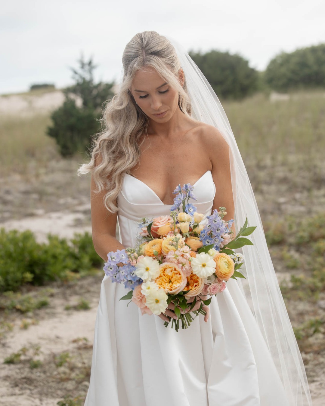 2025 was such a great year, and I’m so in love with all the photos we’re getting back that I don’t even know where to start. So let’s get the ball rolling with this fun, bright summer wedding at Wychmere. TBH, nothing transforms a neutral space quite like color, and this is the kind of palette that makes the whole room feel alive. We’re so happy K + M loved it as much as we did.
.
Vendors:
Photos @kate_donovan_ photography
Venue @wychmerebeachclub @wychmereevents
Florals @gardenpartycapecod
Makeup @haleyjoypage
Hair @thecapesmanebridalhair
Dress @flairboston
Stationery @pinkpolkadot
Rentals @peakeventservices
DJ @djdannywalsh
Photobooth @nephotobooth