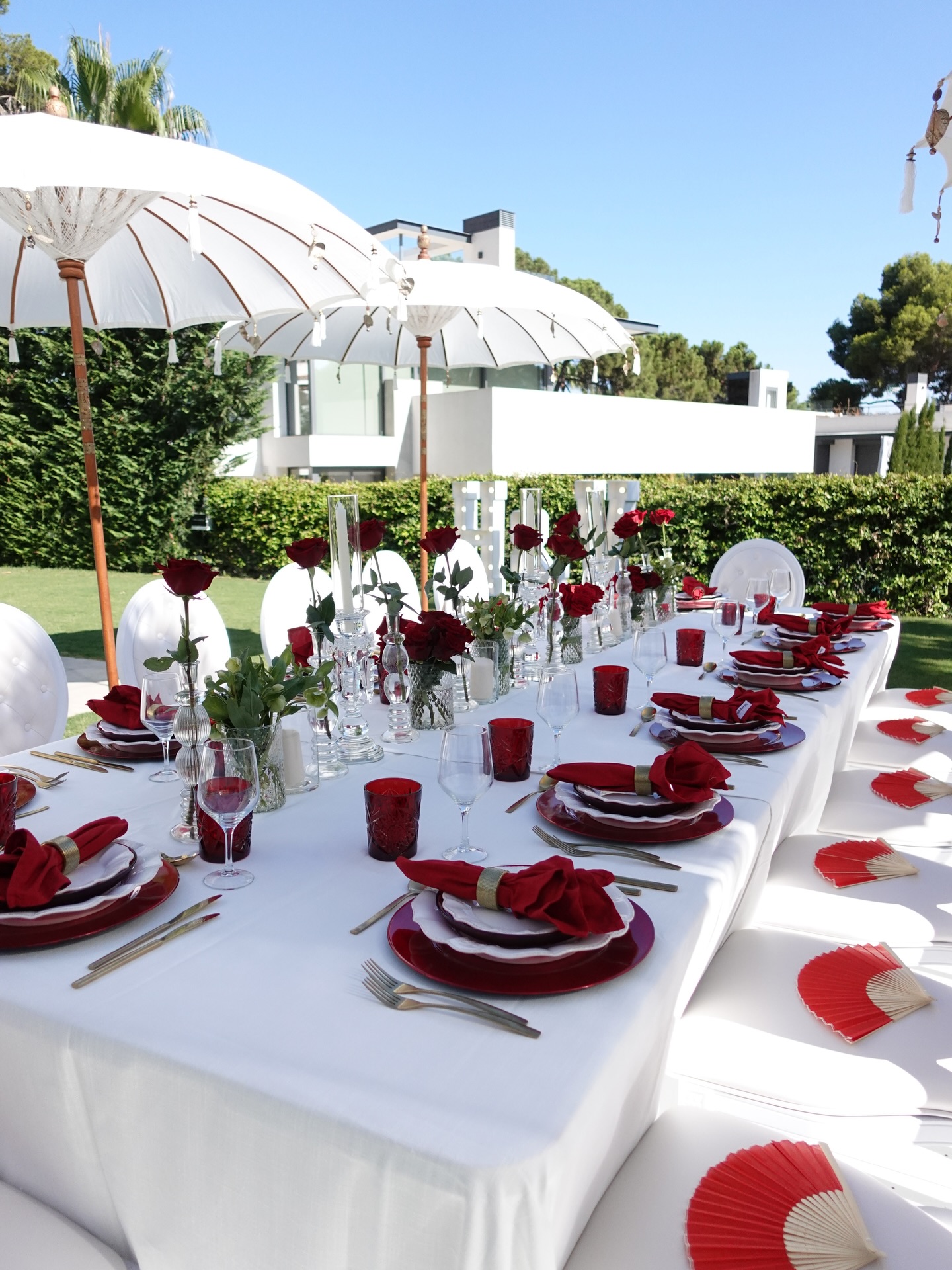 It starts with a feeling 🥂
Before the menu, before the setup, before the first toast — there’s a feeling.
At Dani’s Catering, we design events that feel right: warm, natural and thoughtfully crafted ✨💐
Let’s create that feeling together.
📞 +34 602 687 187
📧 Dani@daniscatering.es
#DanisCatering #LuxuryEvents