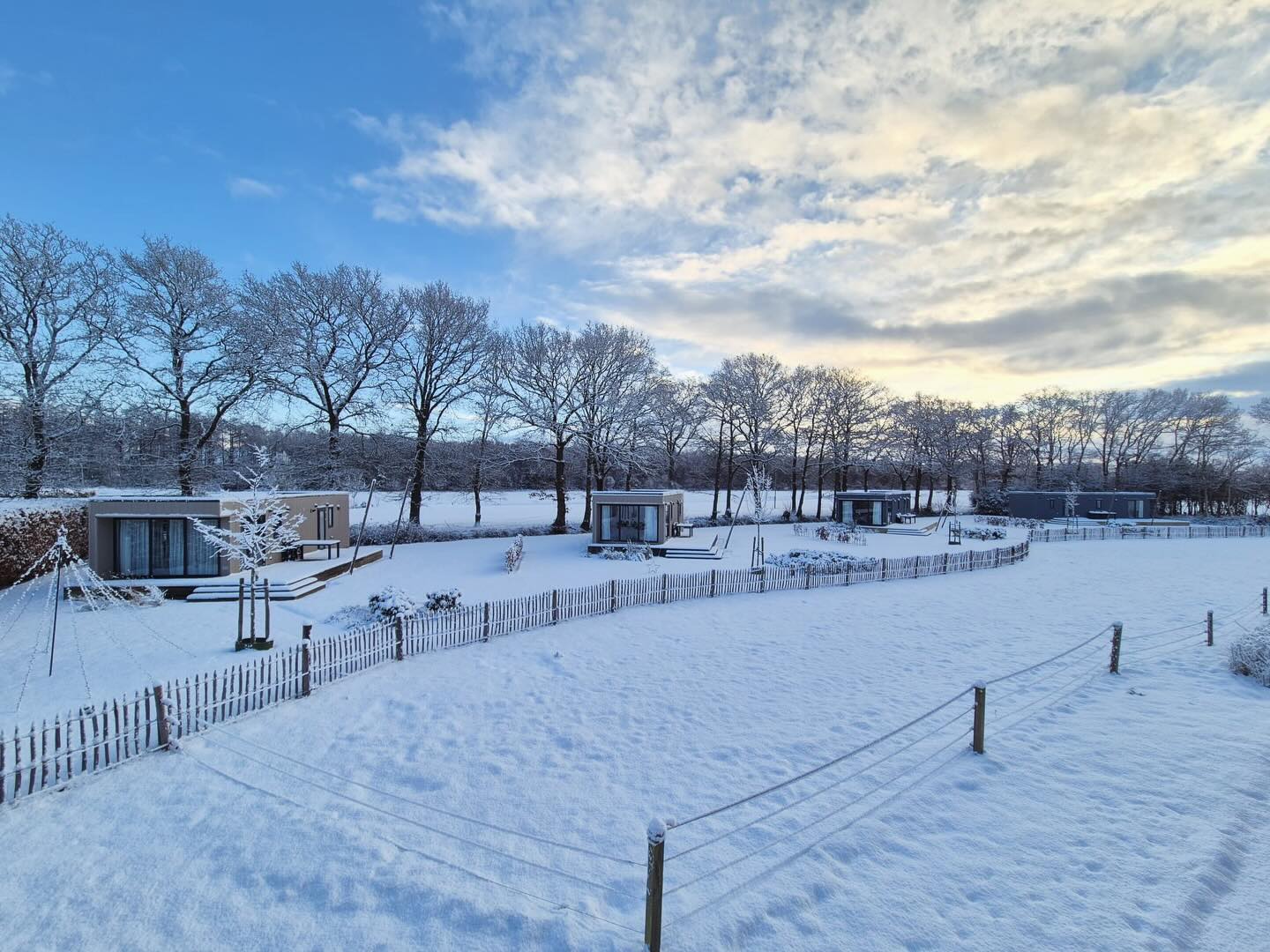 Wat een plaatje om zo in wakker te worden deze ochtend☃️❄️🩵