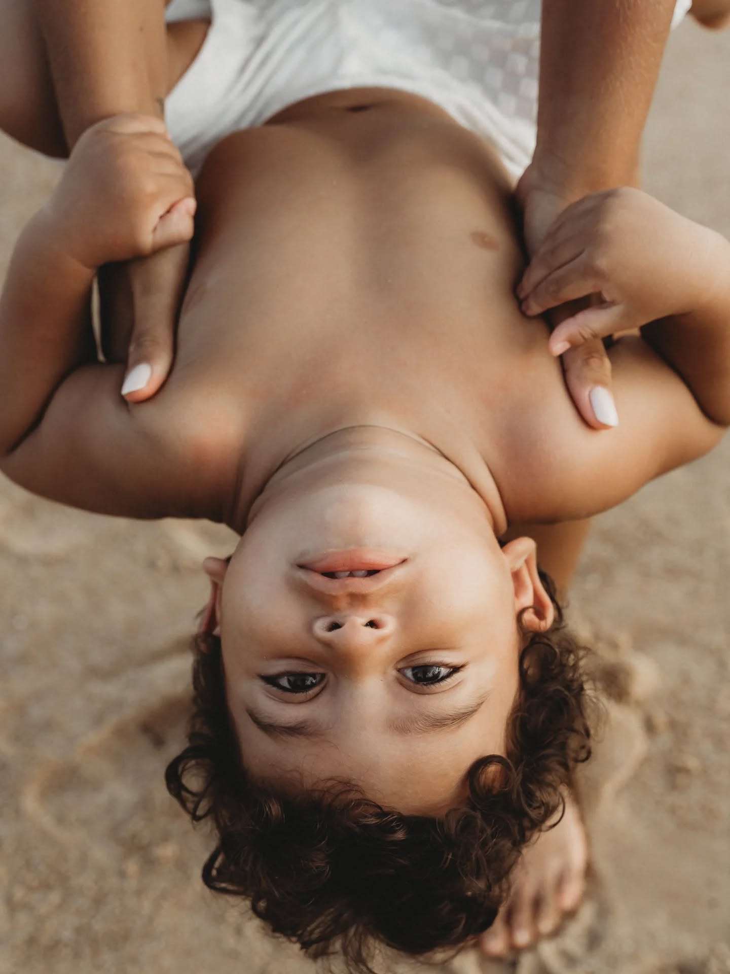 As memórias que criamos hoje serão os tesouros de amanhã
São elas que contam nossa história, que aquecem o coração e nos lembram de quem somos e de onde viemos
Ensaio em Família
Nascer do Sol