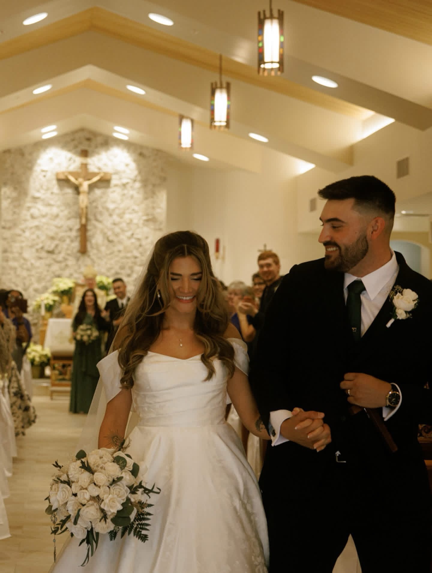 Wishing our very own @cannahsherie.styles a sweet congratulations!! 🍾