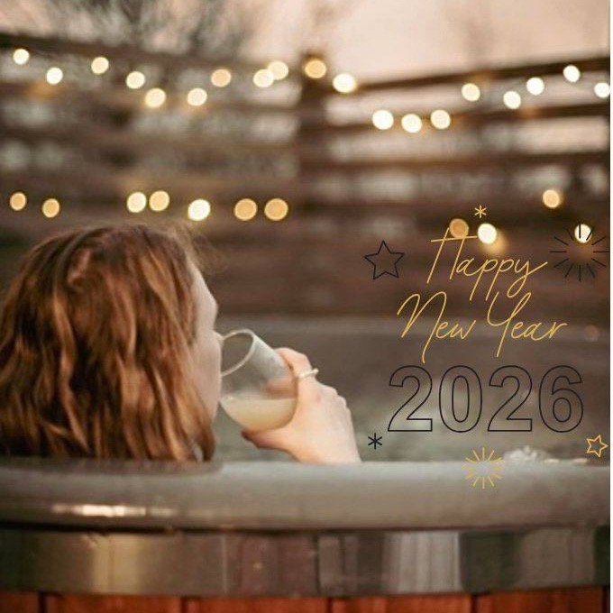 ✨ Start 2026 the right way — put YOU first. ✨
This is your reminder to slow down, reset, and focus on your health and wellbeing.
Whether it’s unwinding in a hot tub, detoxing in the sauna, or recharging with an ice bath — make time for what makes you feel your best.
New year. Better habits. Stronger you. 💆♀️❄️🔥
#PutYouFirst #Wellness2026 #SelfCareSeason #cotswoldecotubs #HotTubCare #EcoSoak #ChlorineUse #sustainablesparkle #woodfiredhottubs #hottubsofinstagram #woodfiredhottub #homeandgarden #lifestyle #gardenlife #gardenlove #luxurygarden #gardenfurniture #poolmaintenance #gardendesignideas #hottublife #relaxation #spa #selfcare #relaxtime