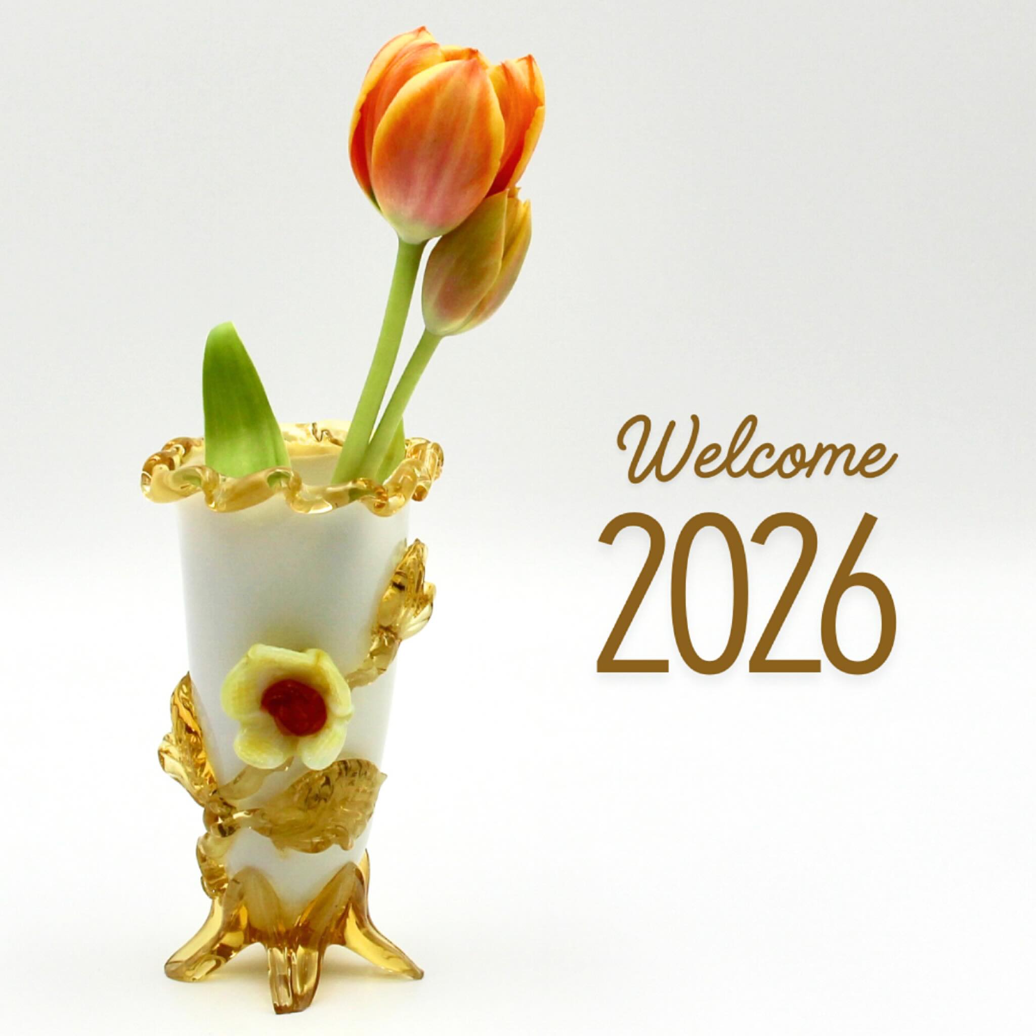 Reflecting on the past year, we would like to take a moment to express our heartfelt gratitude for your continued support. As we step into 2026, we wish you and your loved ones a safe, happy and healthy year ahead and look forward to bringing you even more exquisite vintage treasures. Thank you for being an integral part of our story… 🧡