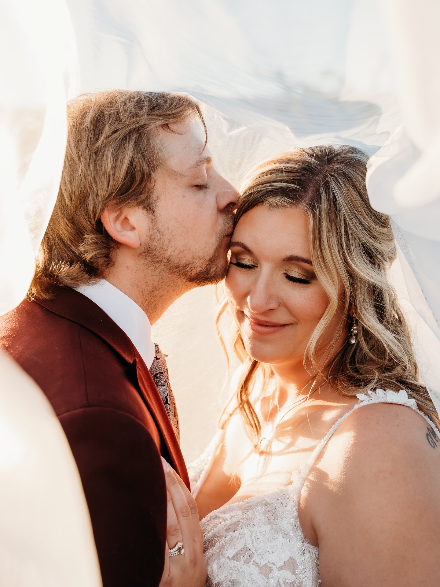 Forever looks even sweeter when there’s a little one on the way 🤍 Honored to capture this beautiful beginning! @thevenueatchilleens
.
.
#arizonaweddingphotographer #azweddingphotographer #wedding #weddingphotography #weddingday